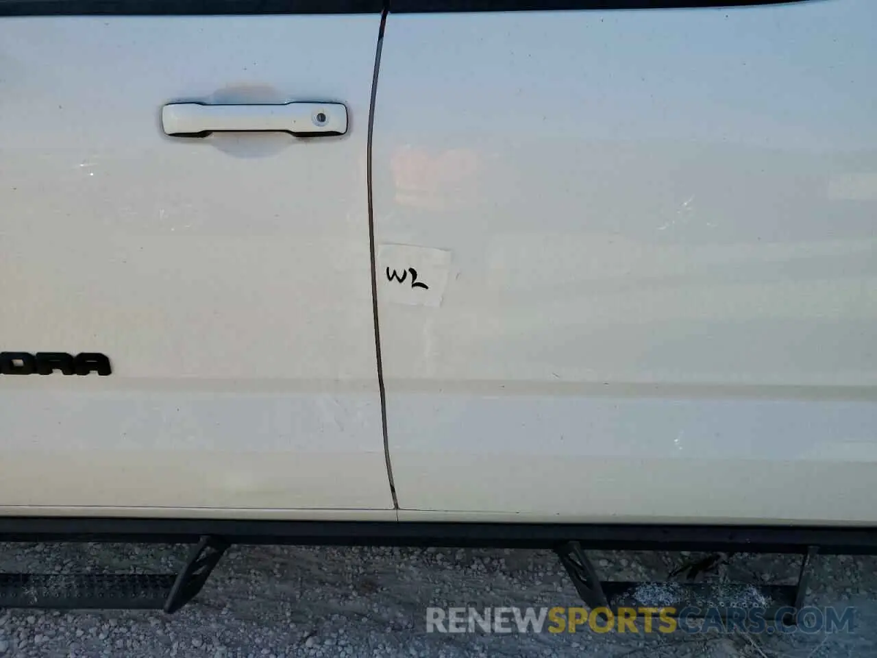 12 Photograph of a damaged car 5TFLA5DB9RX135842 TOYOTA TUNDRA 2024