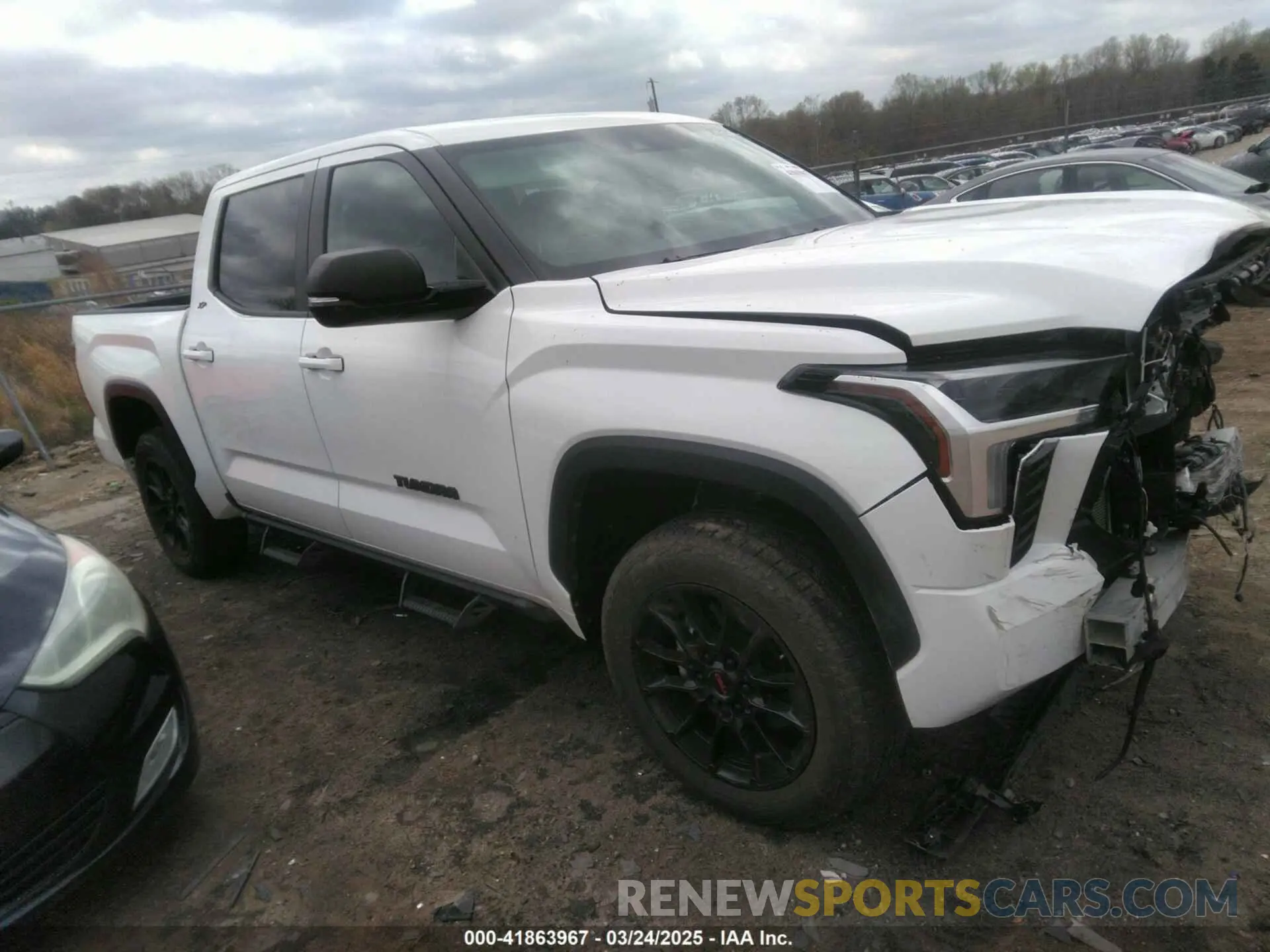 1 Фотография поврежденного автомобиля 5TFLA5DB9RX141205 TOYOTA TUNDRA 2024