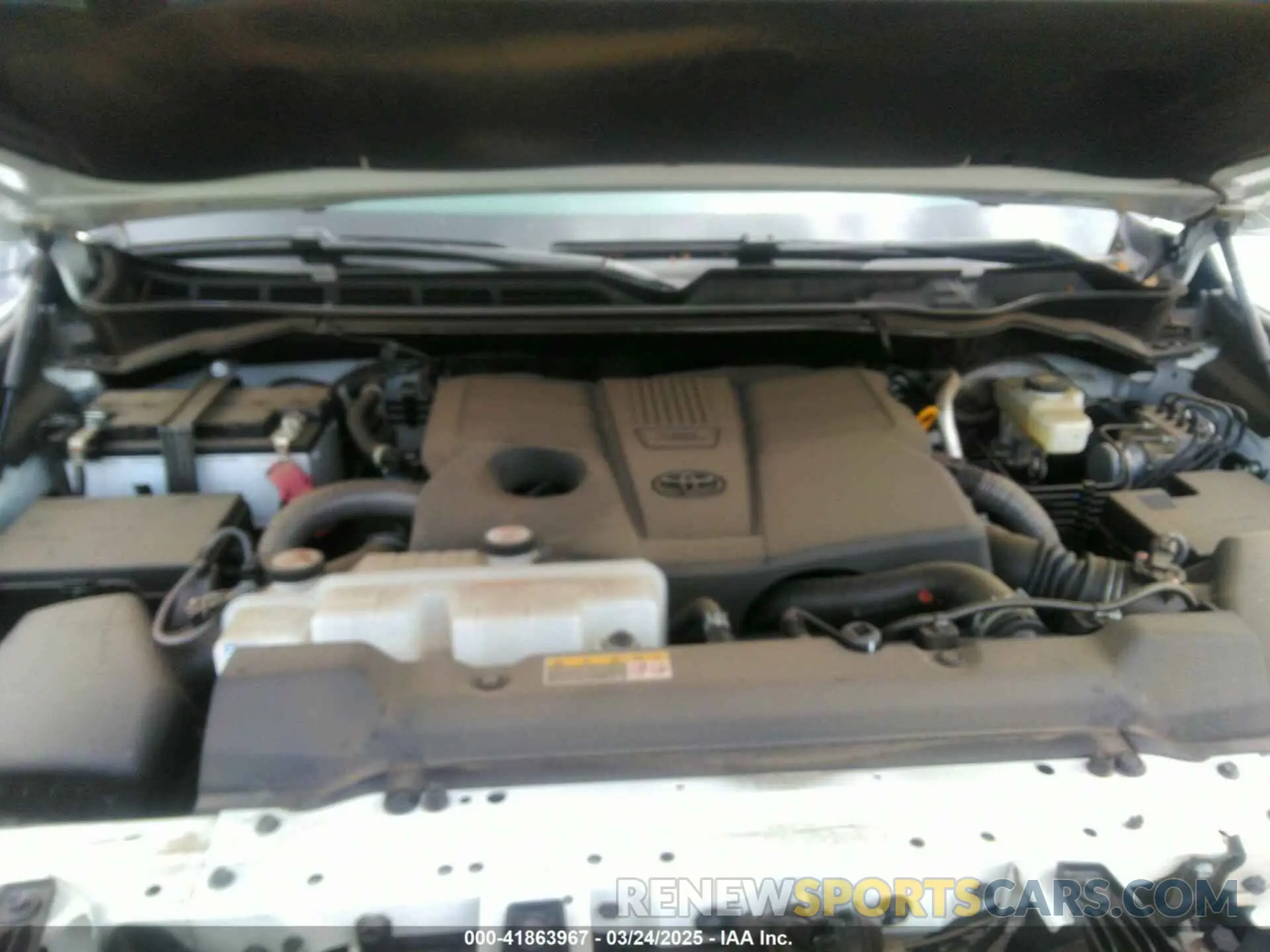 10 Фотография поврежденного автомобиля 5TFLA5DB9RX141205 TOYOTA TUNDRA 2024