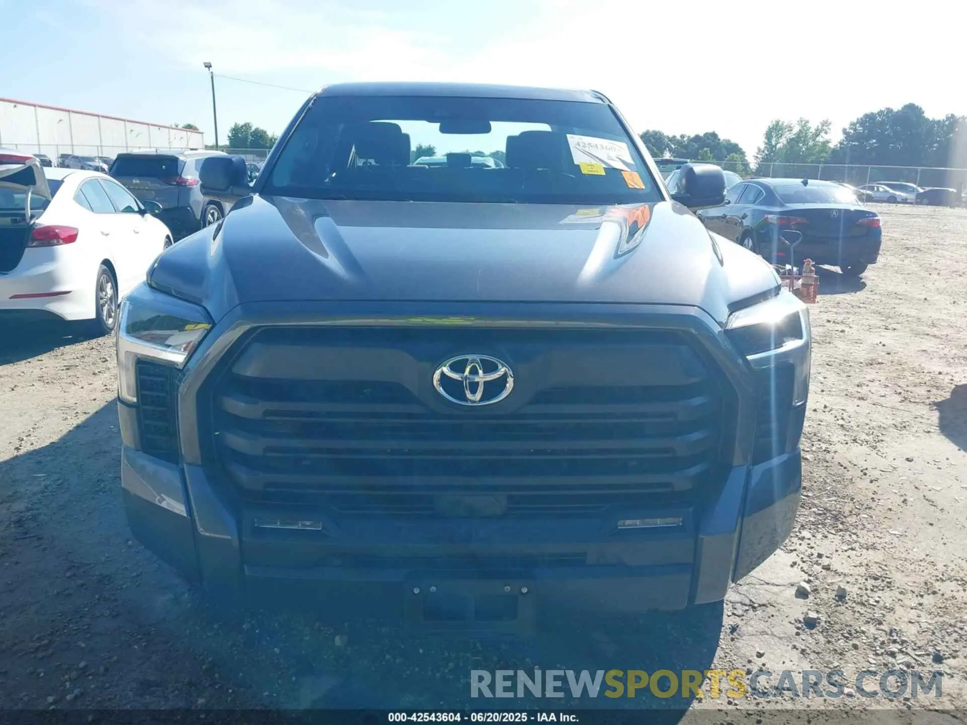 12 Фотография поврежденного автомобиля 5TFLA5DB9RX186452 TOYOTA TUNDRA 2024