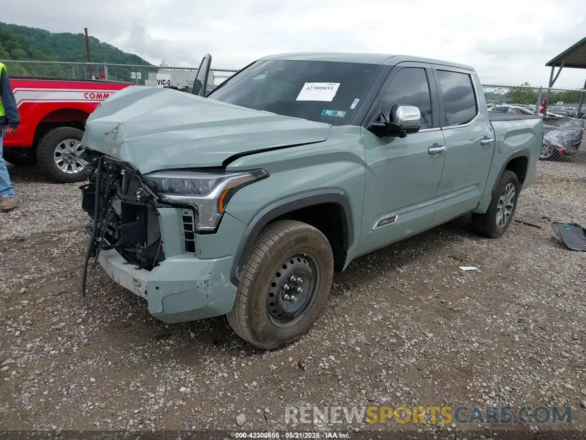 2 Photograph of a damaged car 5TFMA5DB7RX237449 TOYOTA TUNDRA 2024