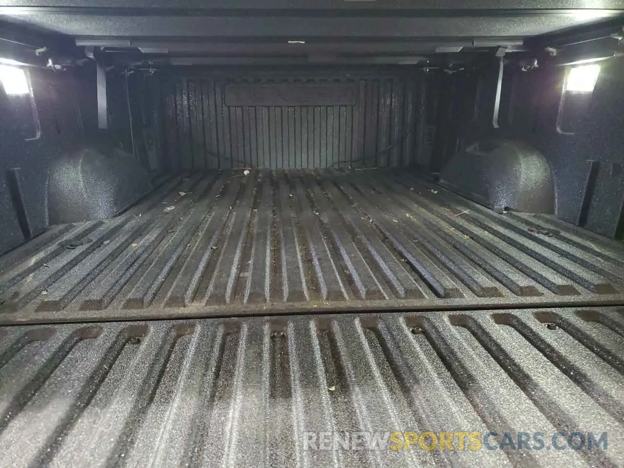 10 Фотография поврежденного автомобиля 5TFMA5EC0RX026097 TOYOTA TUNDRA 2024