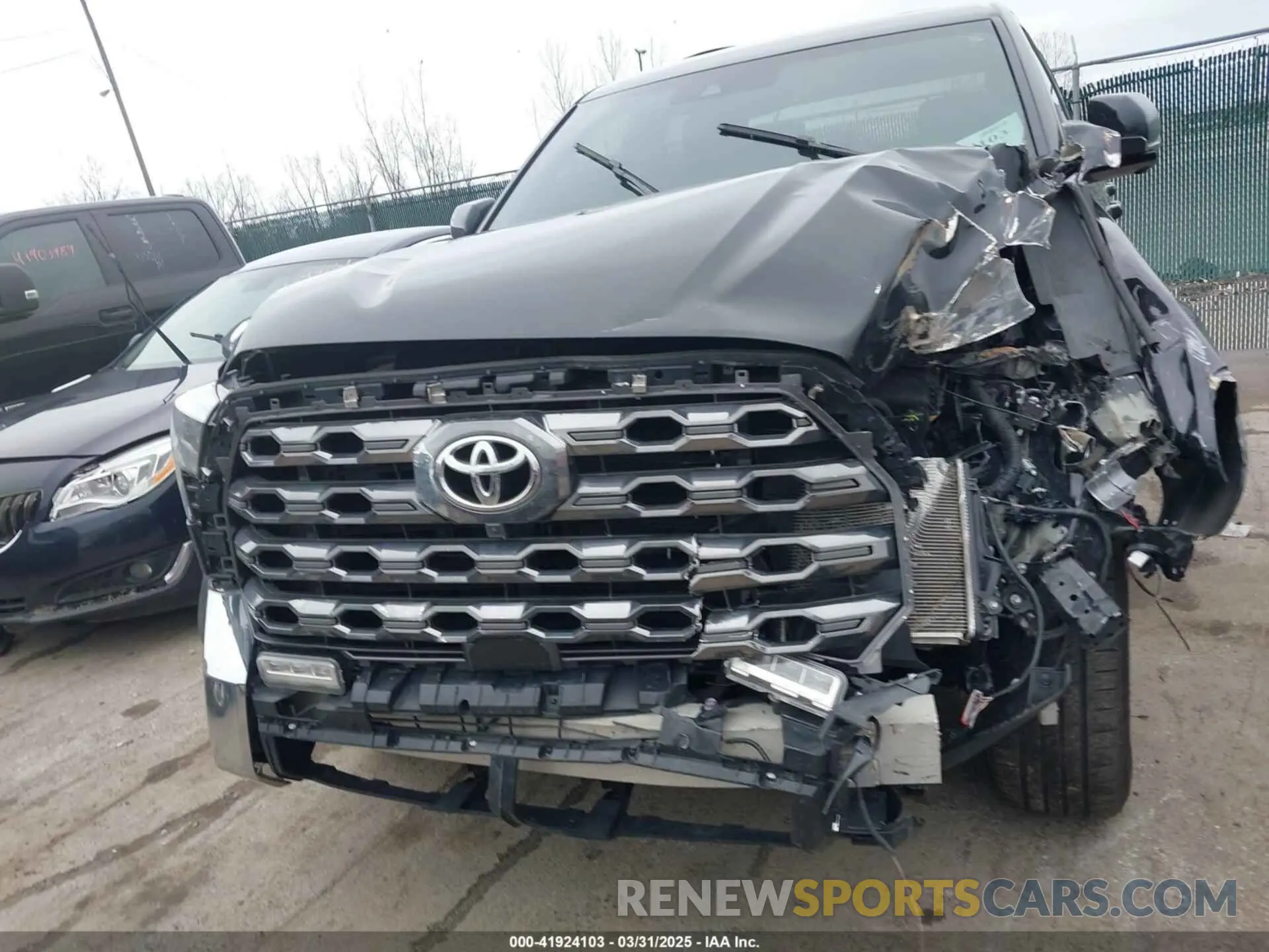 12 Фотография поврежденного автомобиля 5TFNA5DB2RX141457 TOYOTA TUNDRA 2024