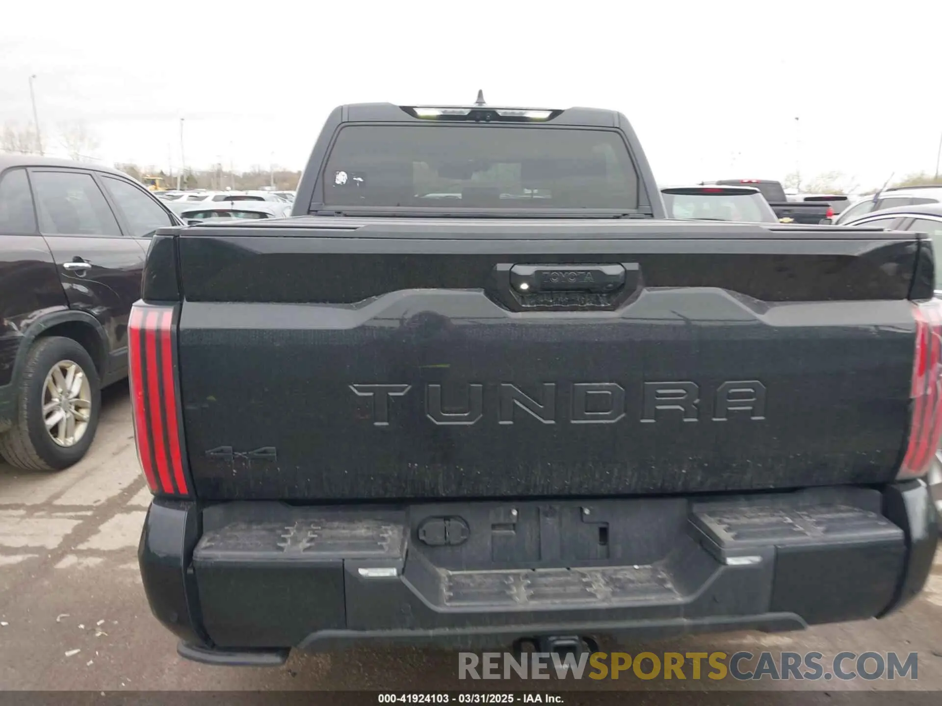 16 Фотография поврежденного автомобиля 5TFNA5DB2RX141457 TOYOTA TUNDRA 2024