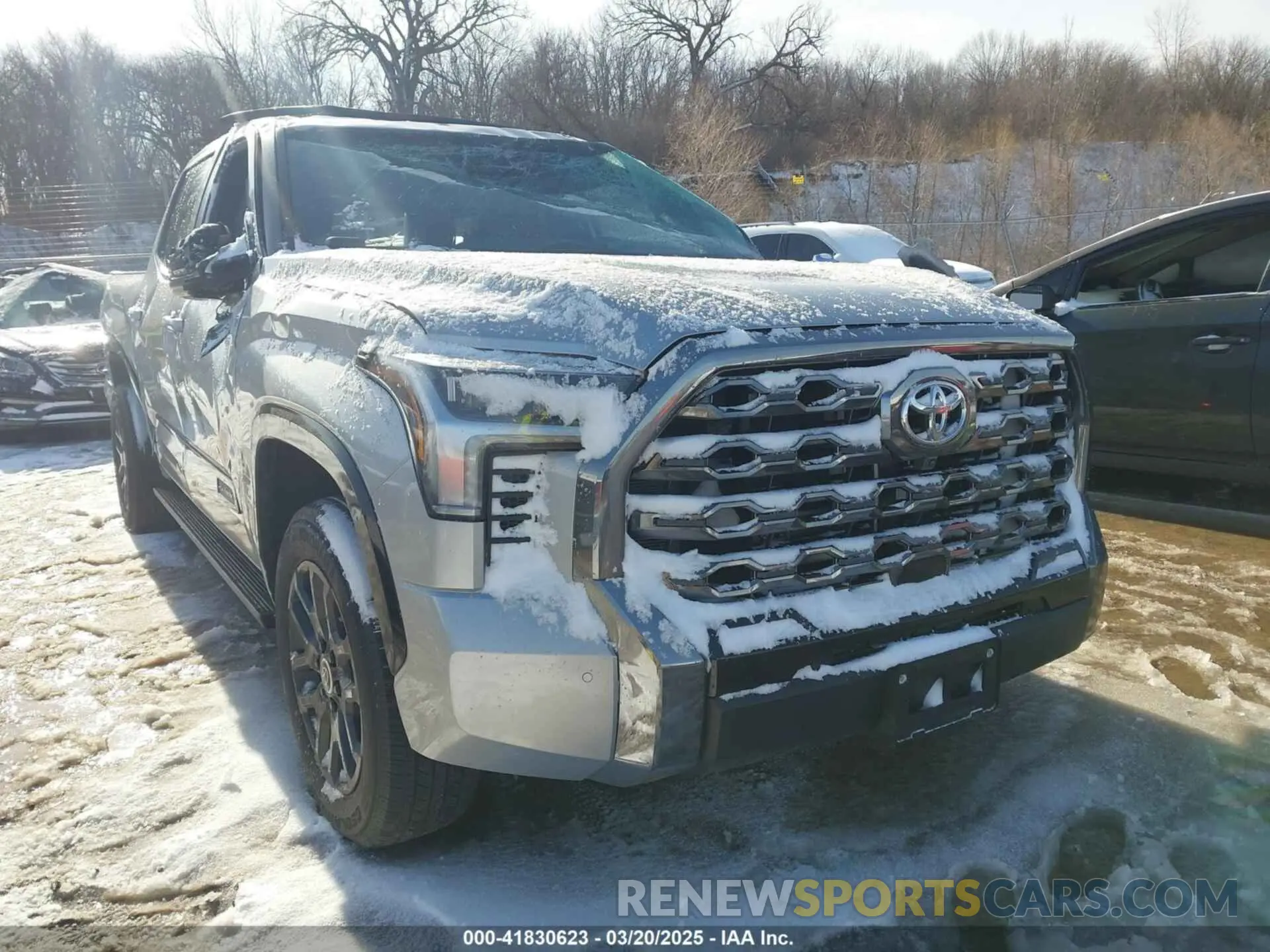 1 Photograph of a damaged car 5TFNA5DB7RX142071 TOYOTA TUNDRA 2024