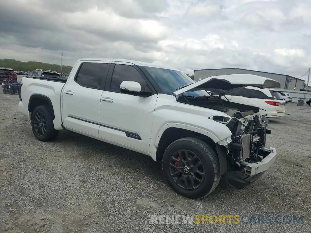 4 Фотография поврежденного автомобиля 5TFNC5AB8RX003128 TOYOTA TUNDRA 2024