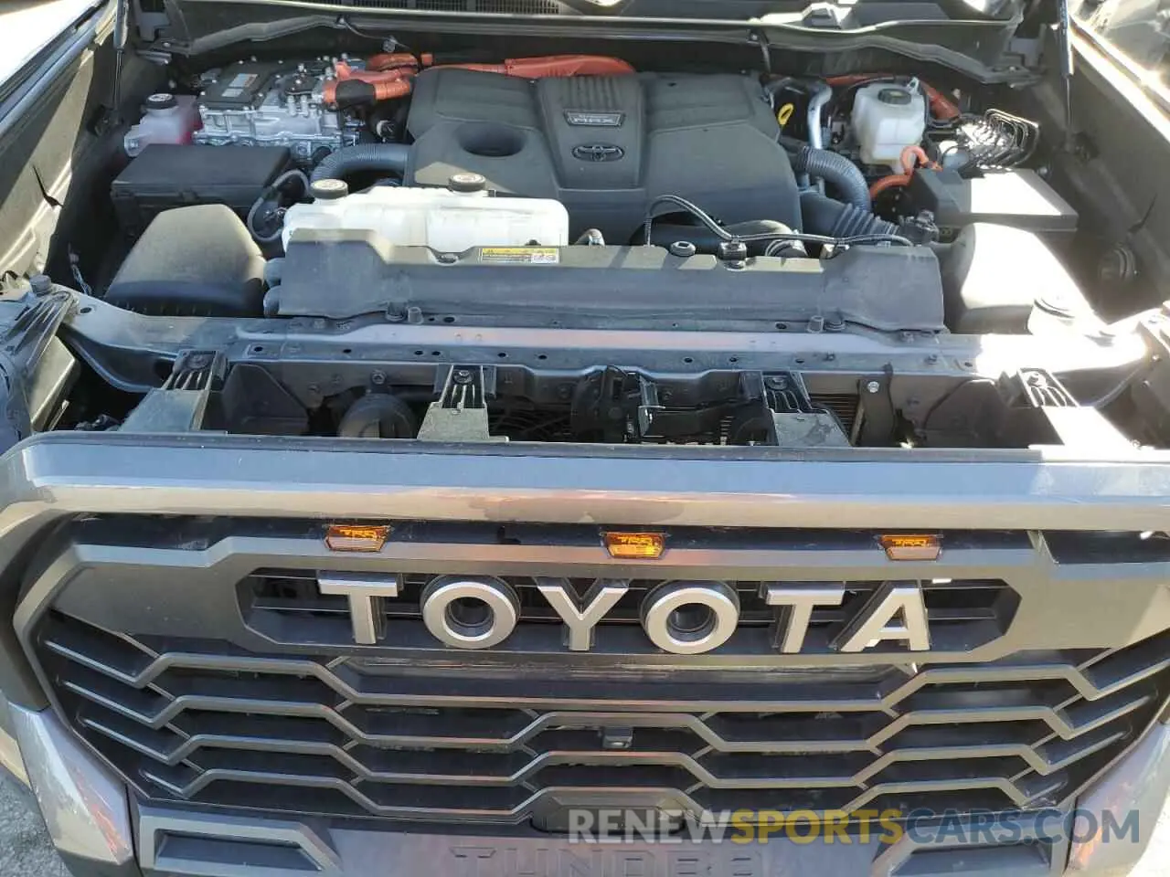11 Photograph of a damaged car 5TFPC5DB2RX058677 TOYOTA TUNDRA 2024