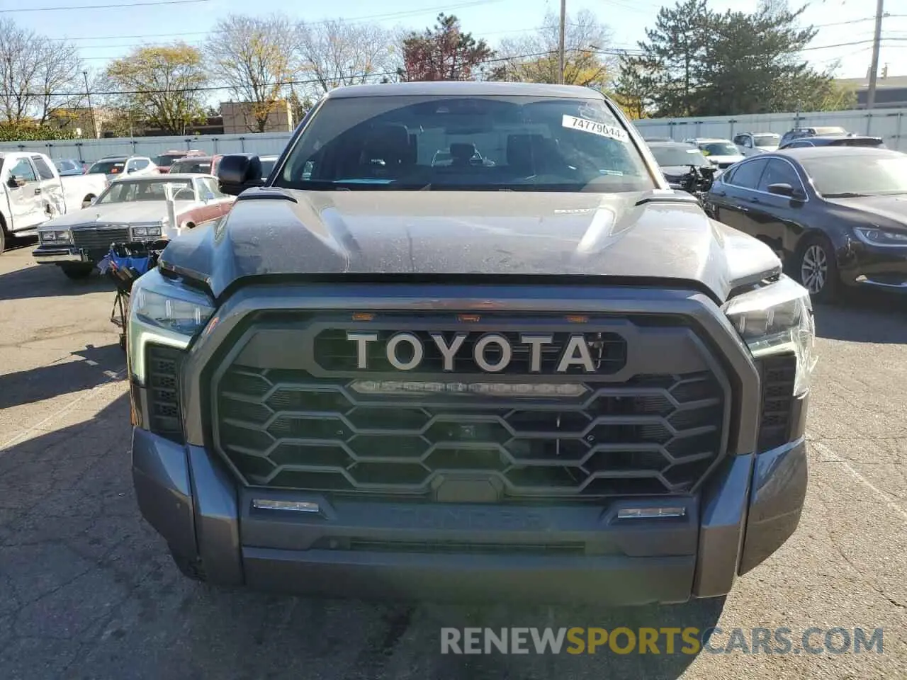 5 Photograph of a damaged car 5TFPC5DB2RX058677 TOYOTA TUNDRA 2024