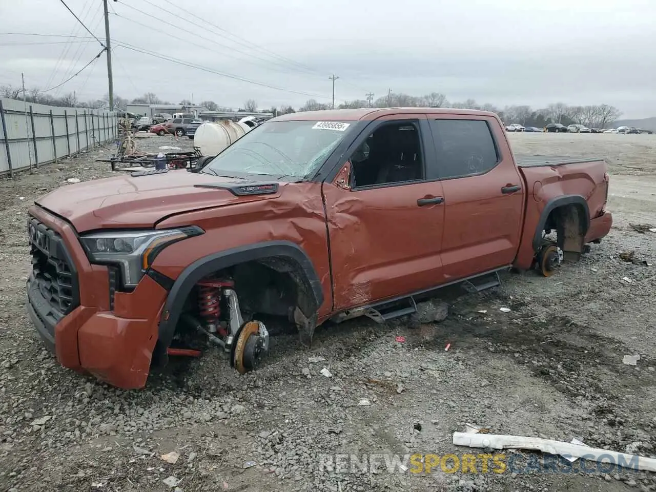 1 Фотография поврежденного автомобиля 5TFPC5DB6RX076616 TOYOTA TUNDRA 2024