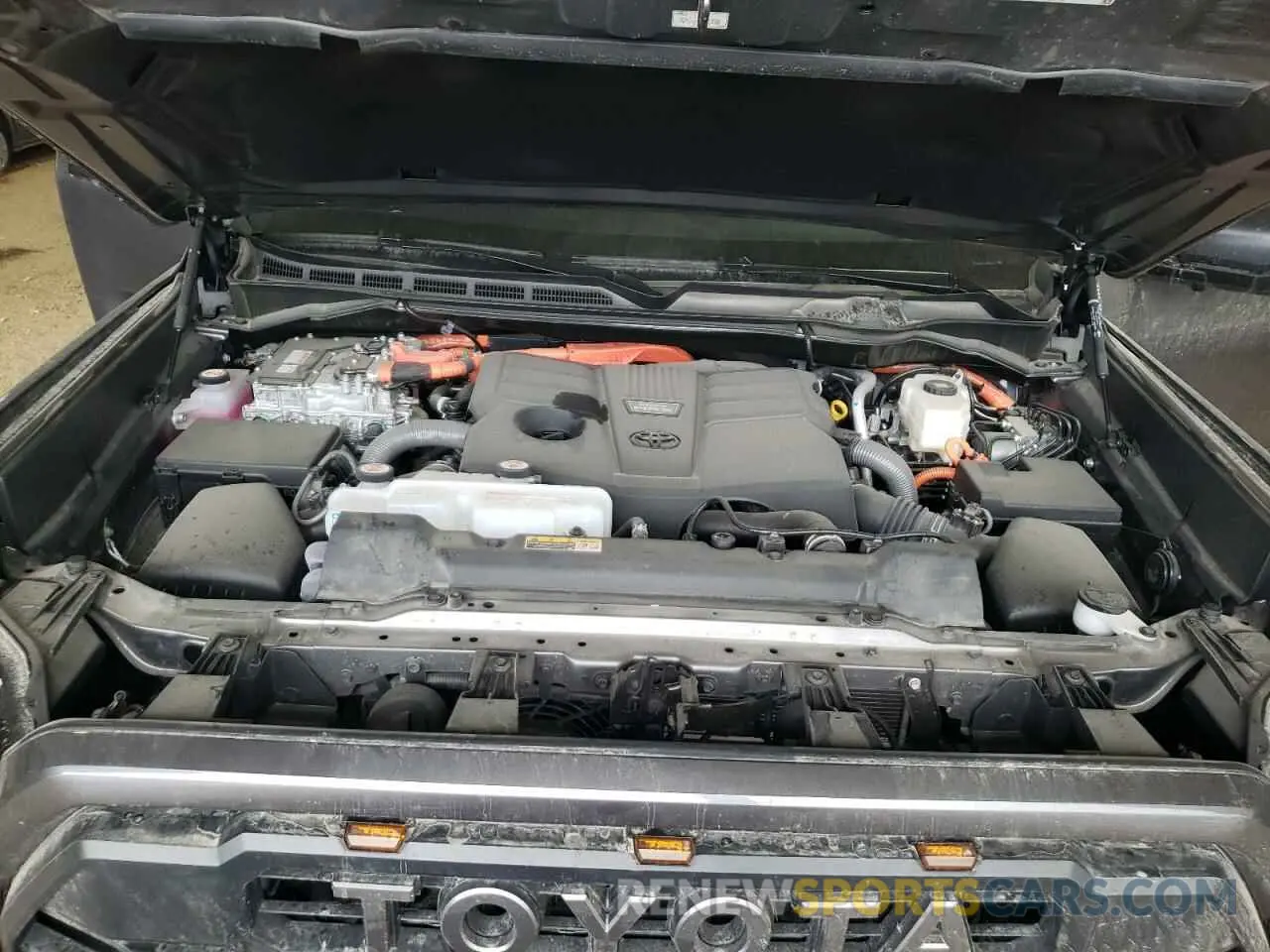 11 Фотография поврежденного автомобиля 5TFPC5DB7RX078326 TOYOTA TUNDRA 2024