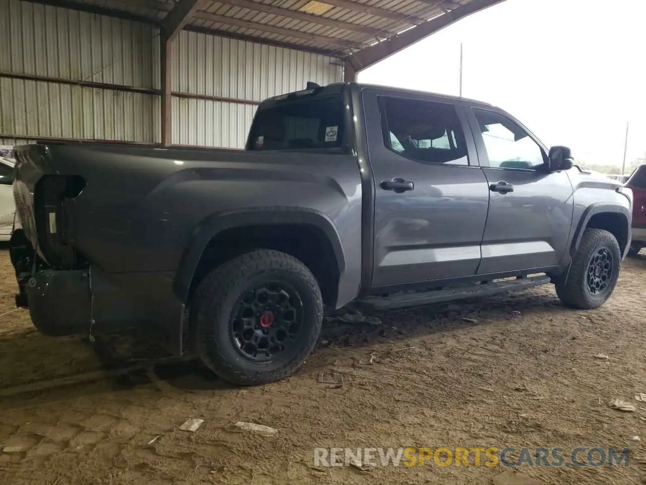 3 Фотография поврежденного автомобиля 5TFPC5DB7RX078326 TOYOTA TUNDRA 2024
