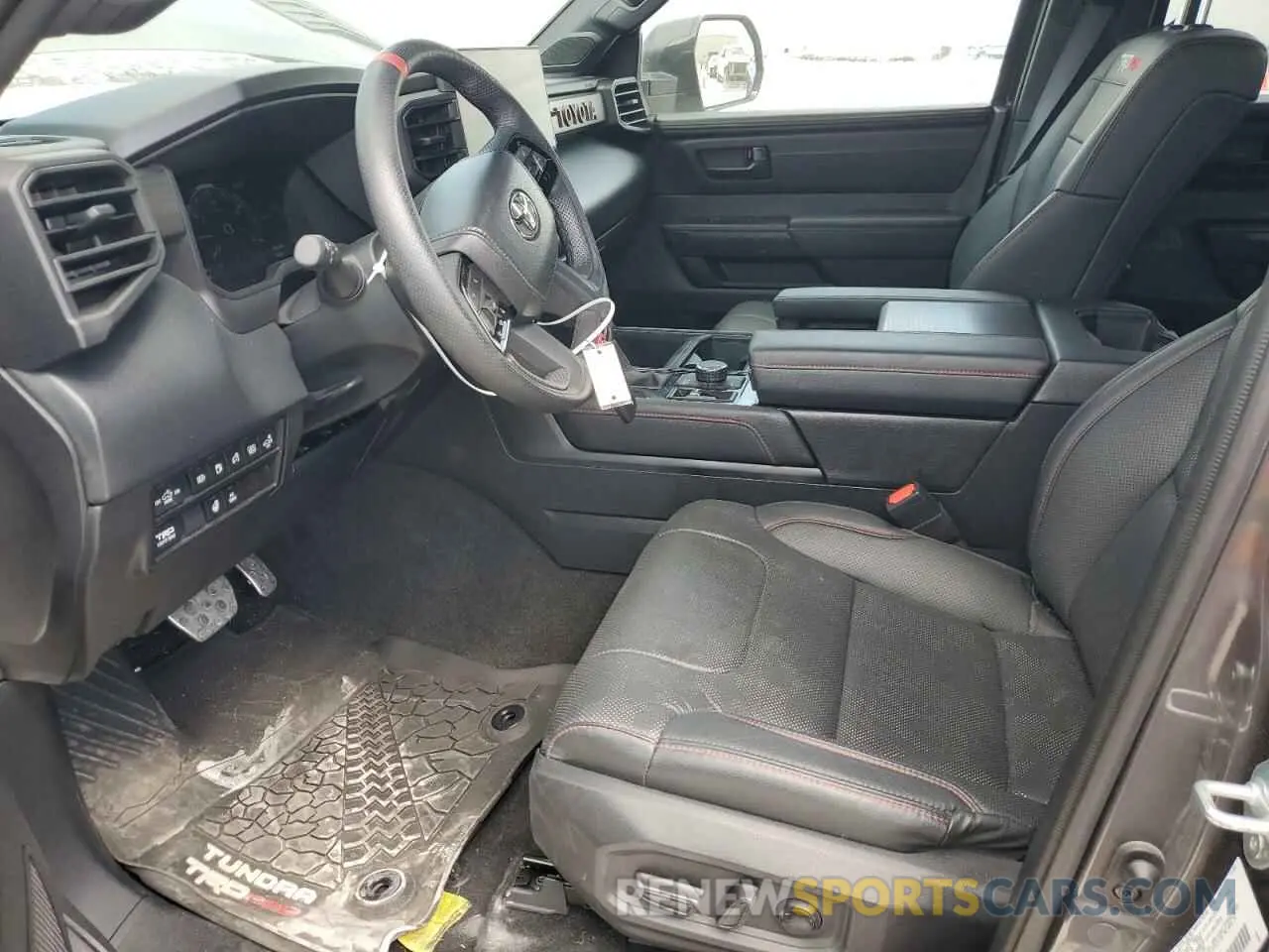 7 Фотография поврежденного автомобиля 5TFPC5DBXRX052870 TOYOTA TUNDRA 2024