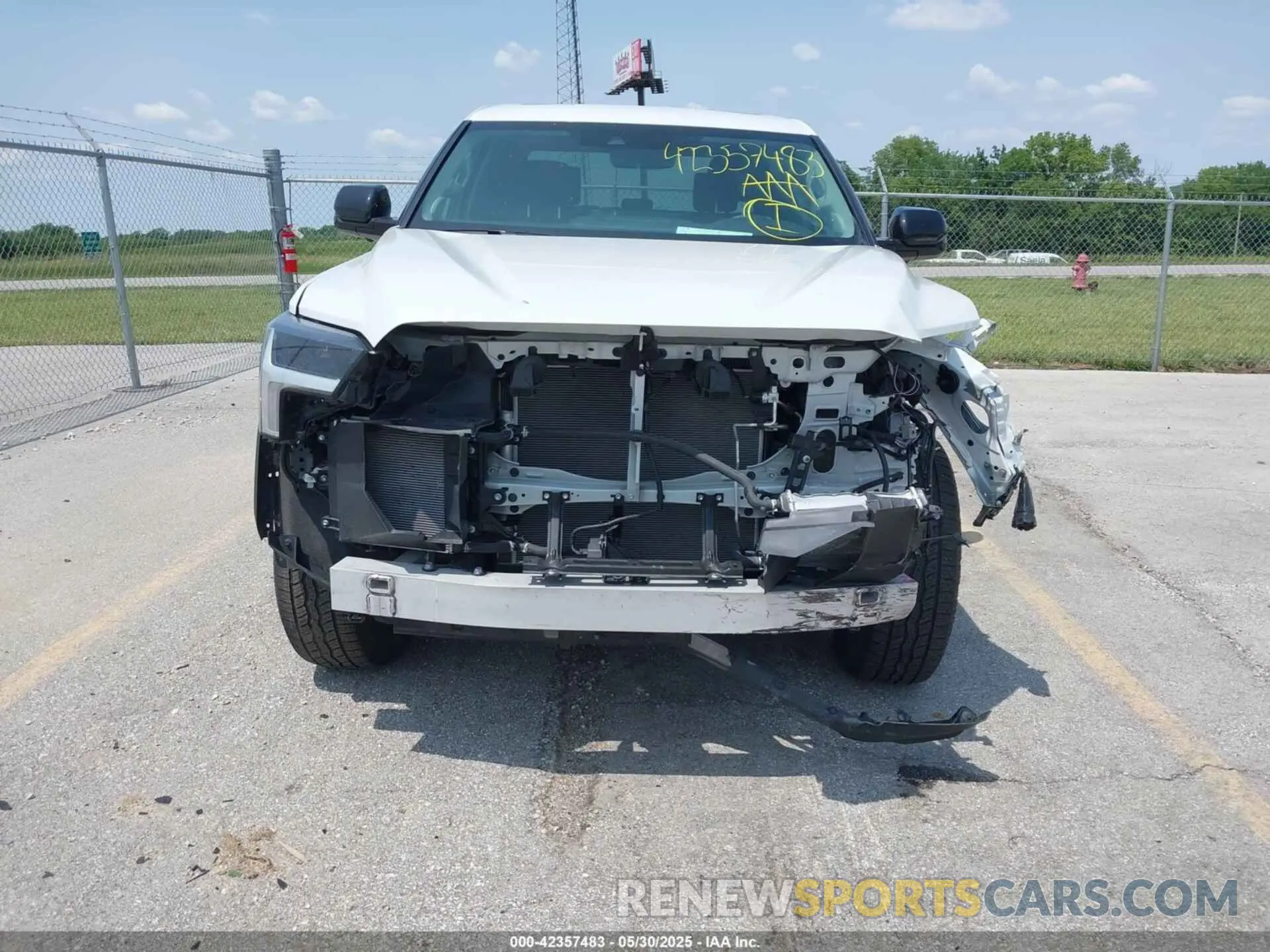 12 Photograph of a damaged car 5TFWA5DB2RX211026 TOYOTA TUNDRA 2024