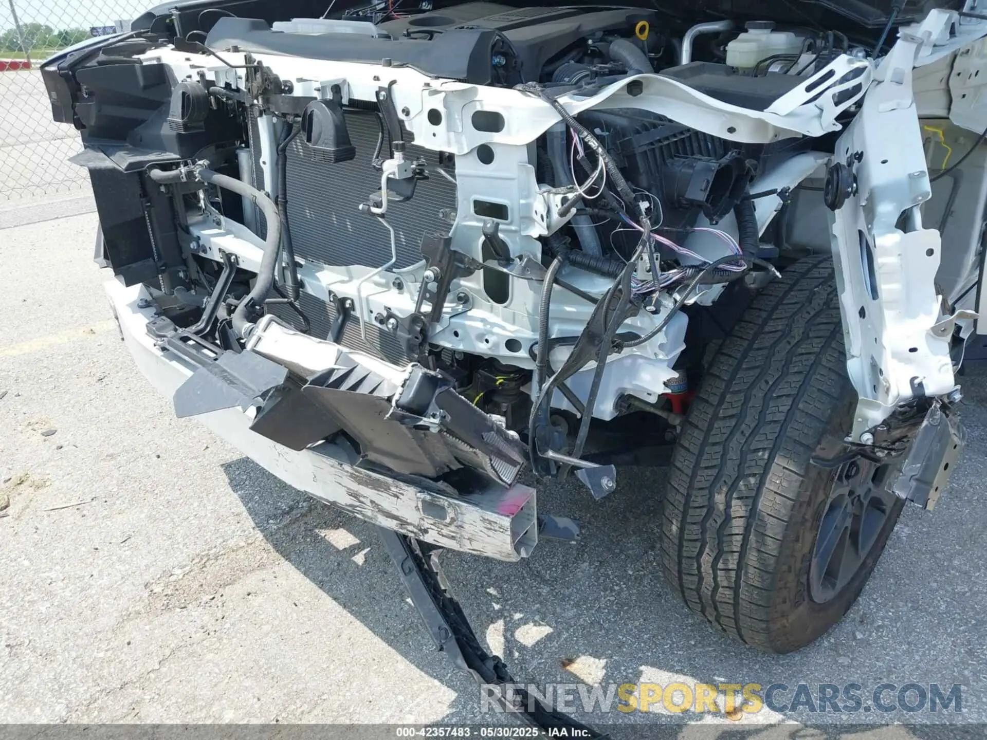 6 Photograph of a damaged car 5TFWA5DB2RX211026 TOYOTA TUNDRA 2024
