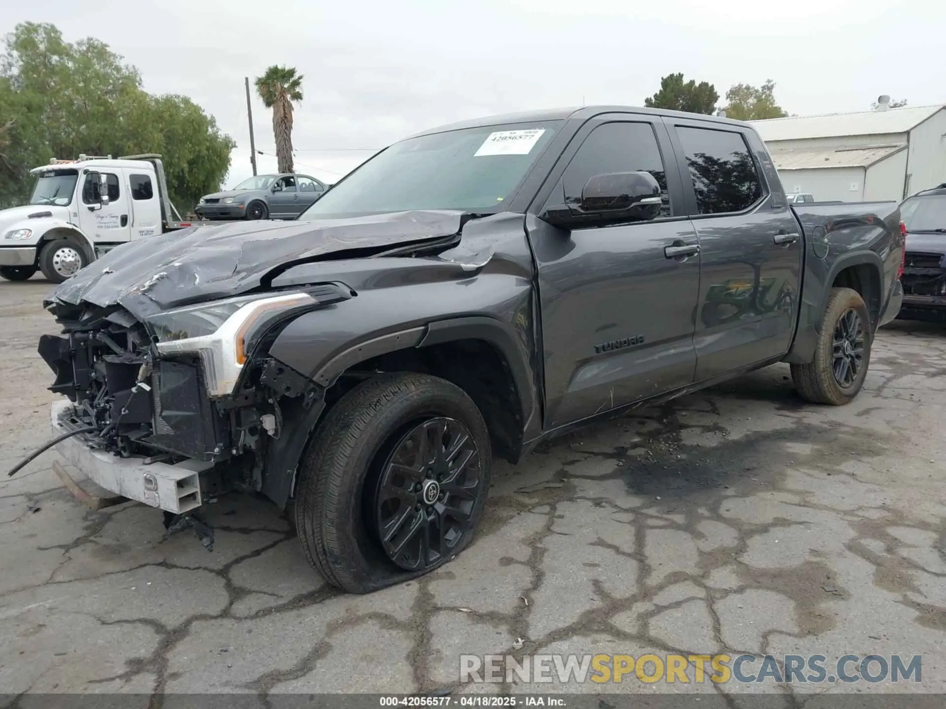 2 Photograph of a damaged car 5TFWA5DB4RX228135 TOYOTA TUNDRA 2024