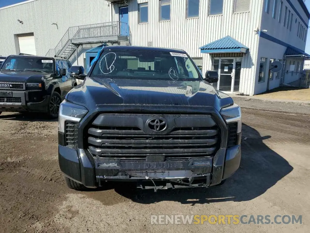 5 Фотография поврежденного автомобиля 5TFWA5DB8RX216800 TOYOTA TUNDRA 2024