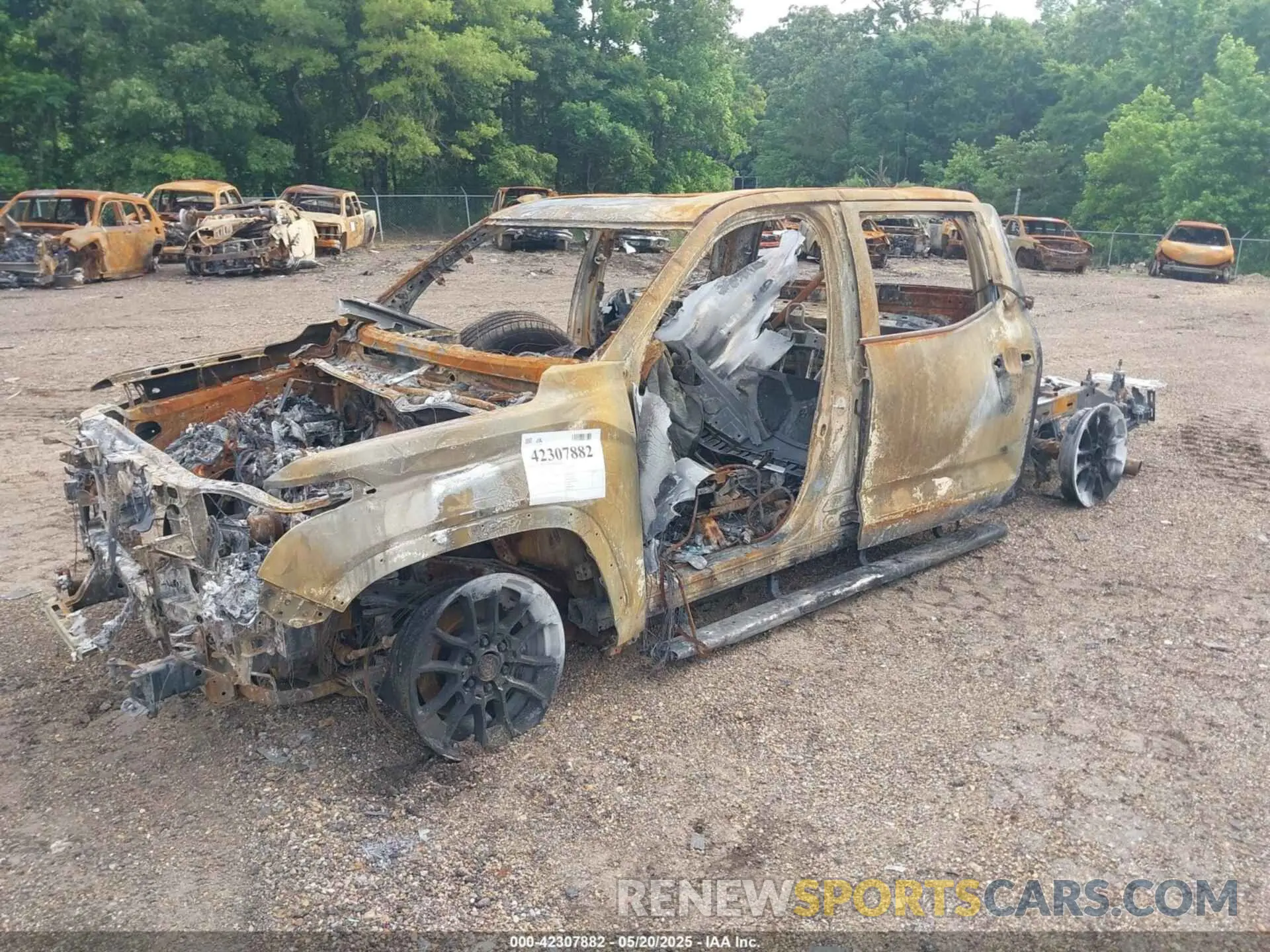 6 Фотография поврежденного автомобиля 5TFWA5DB9RX232262 TOYOTA TUNDRA 2024