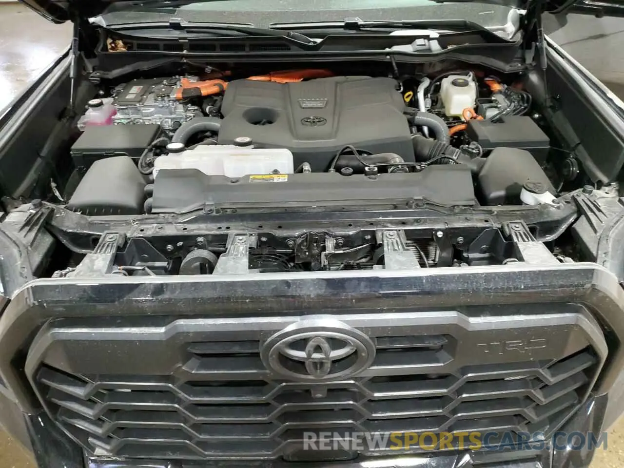 11 Фотография поврежденного автомобиля 5TFWC5DB5RX064503 TOYOTA TUNDRA 2024