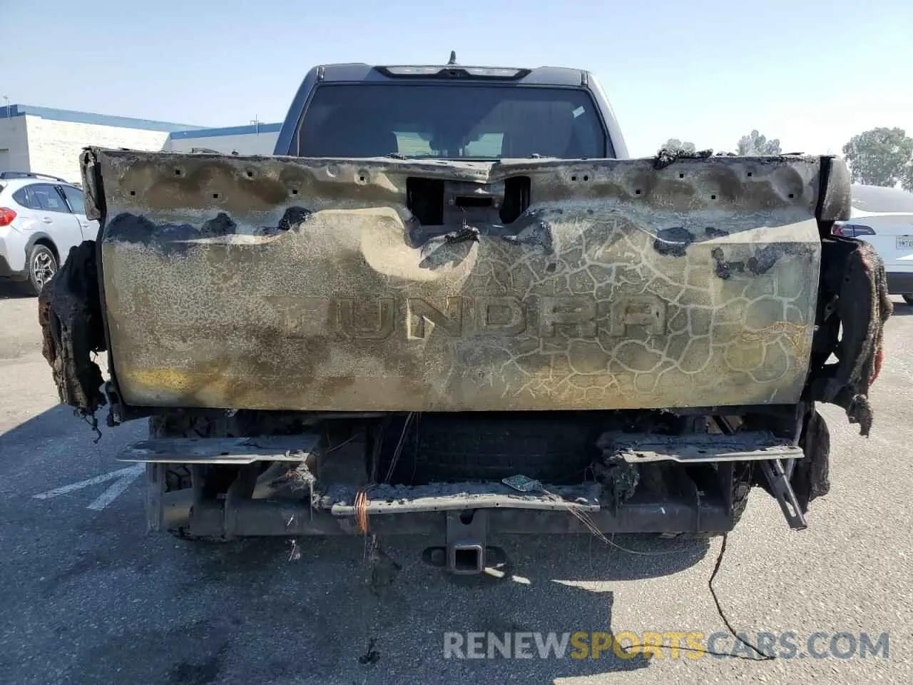6 Фотография поврежденного автомобиля 5TFWC5DB9RX049731 TOYOTA TUNDRA 2024
