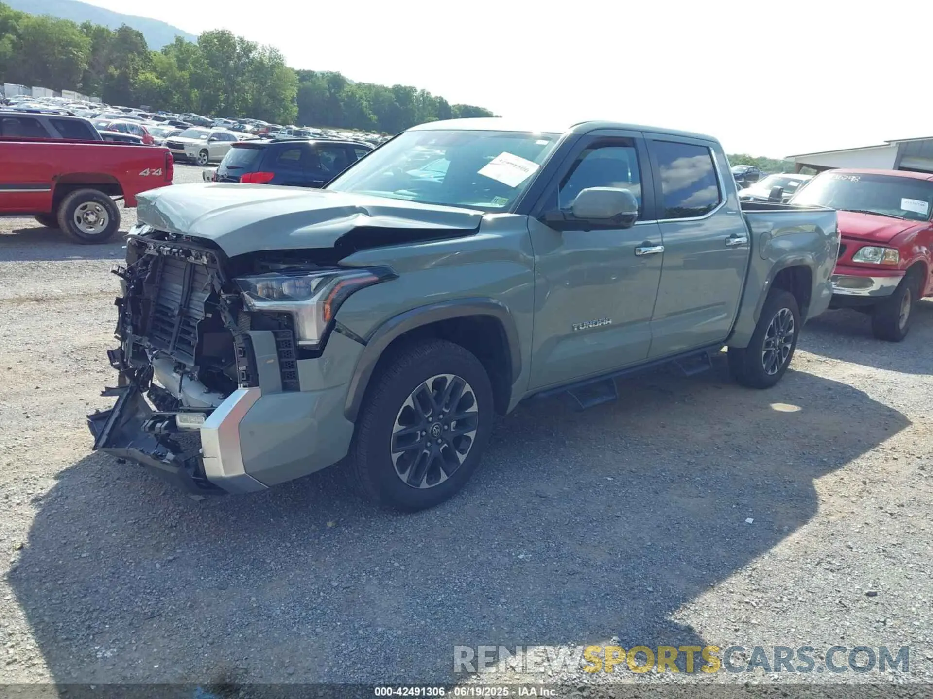 2 Photograph of a damaged car 5TFJA5DB8SX258142 TOYOTA TUNDRA 2025