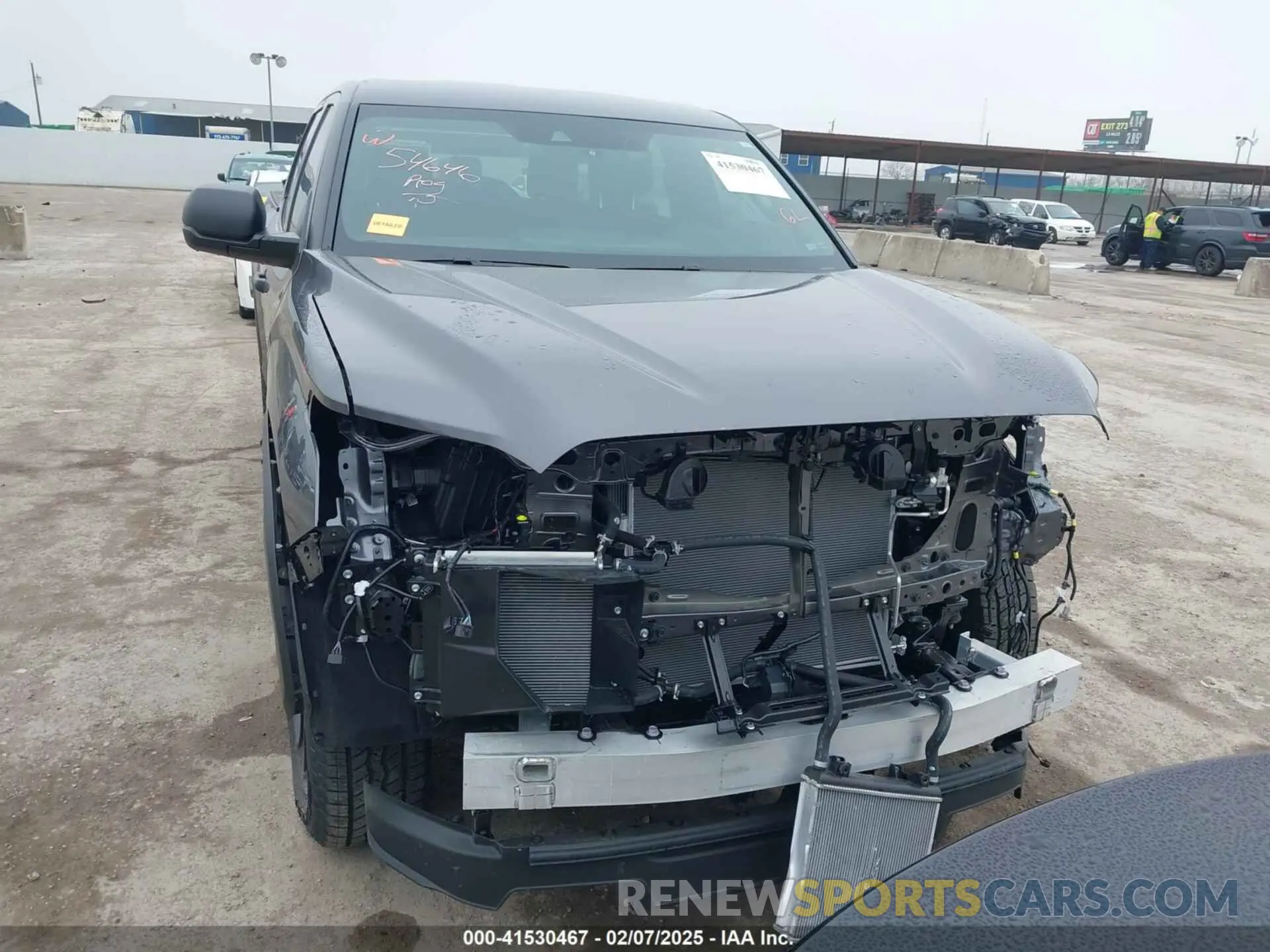 13 Photograph of a damaged car 5TFLA5DB0SX255714 TOYOTA TUNDRA 2025