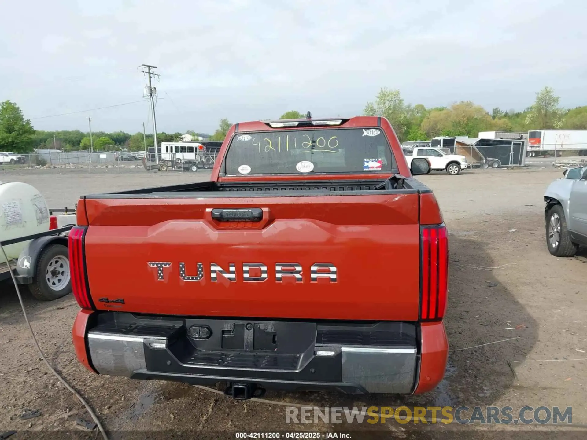 16 Photograph of a damaged car 5TFLA5DB3SX238597 TOYOTA TUNDRA 2025