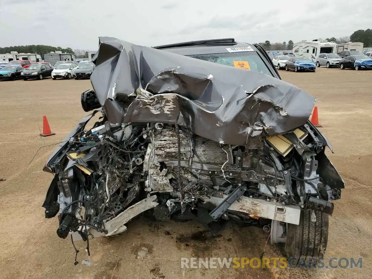 5 Photograph of a damaged car 5TFMA5DB6SX240543 TOYOTA TUNDRA 2025