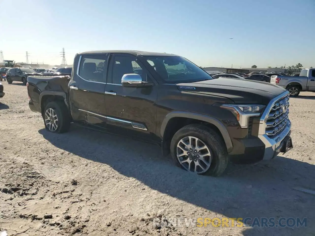 4 Photograph of a damaged car 5TFMC5DB0SX090388 TOYOTA TUNDRA 2025