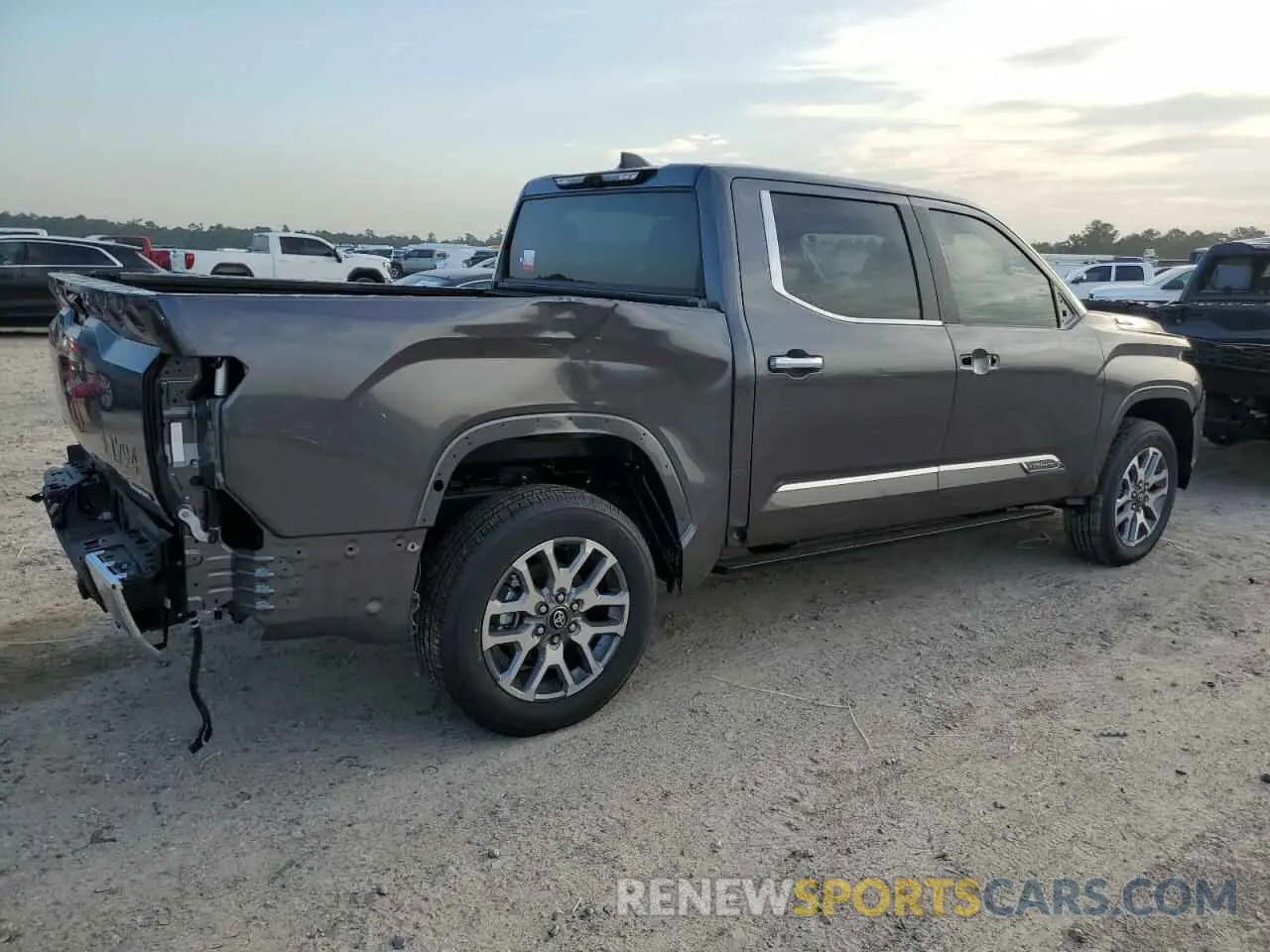 3 Photograph of a damaged car 5TFMC5DBXSX091337 TOYOTA TUNDRA 2025