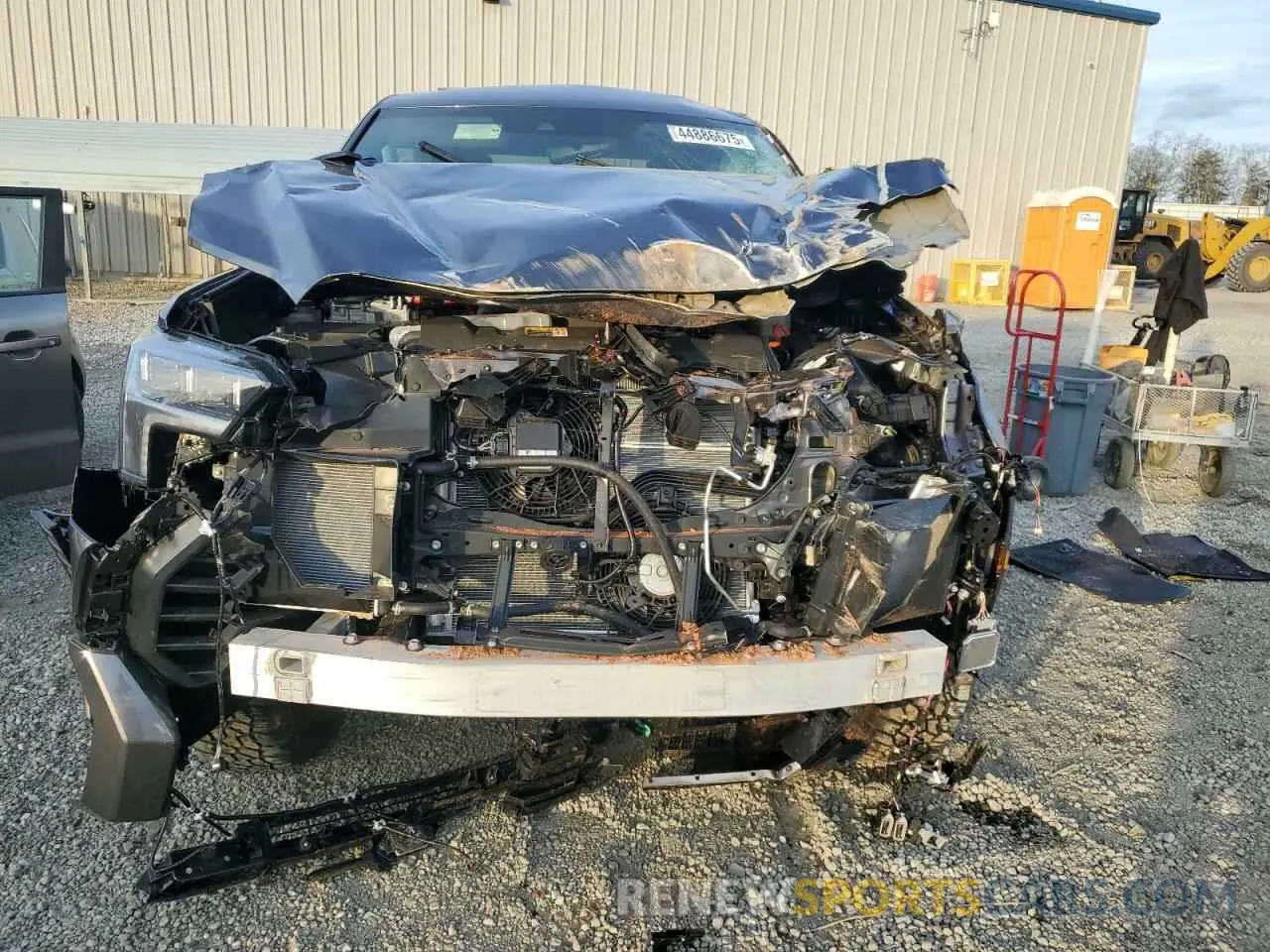 5 Photograph of a damaged car 5TFPC5DB7SX088392 TOYOTA TUNDRA 2025