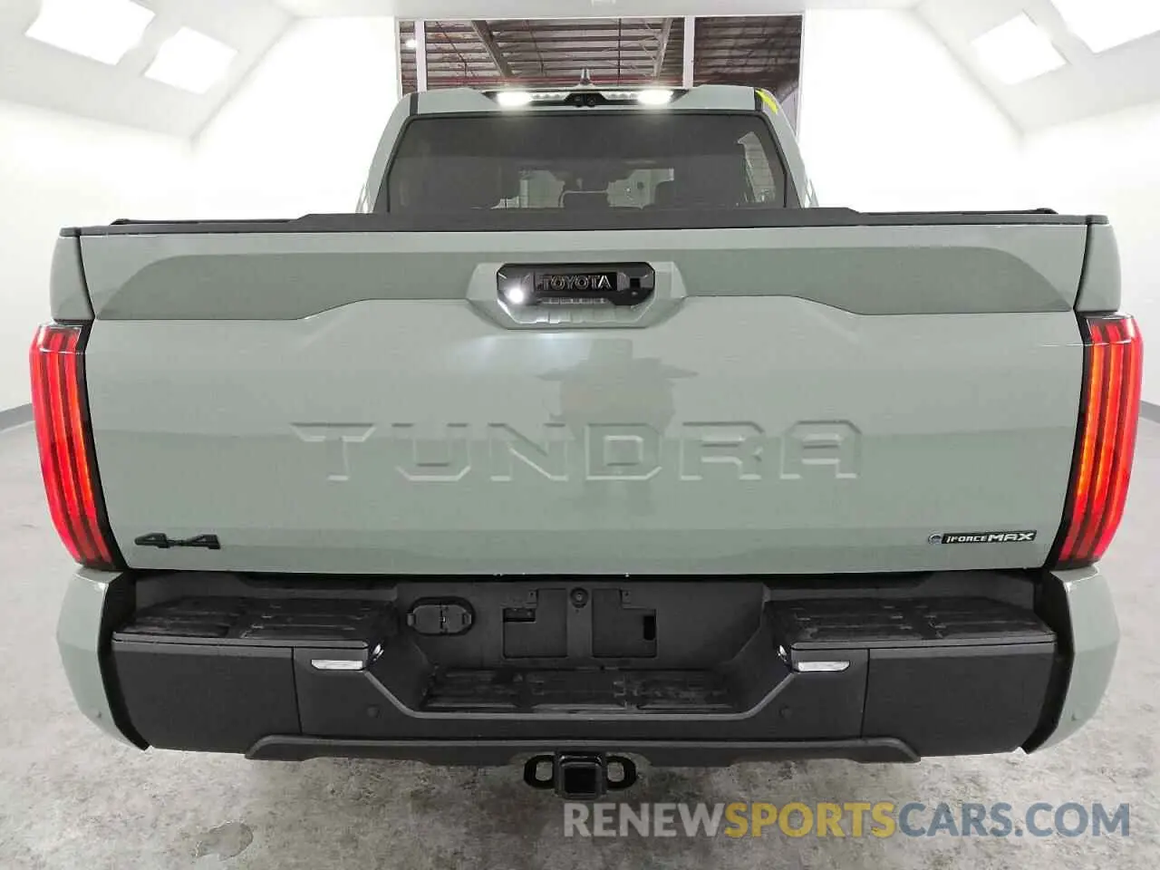 6 Фотография поврежденного автомобиля 5TFWC5DB8SX088929 TOYOTA TUNDRA 2025