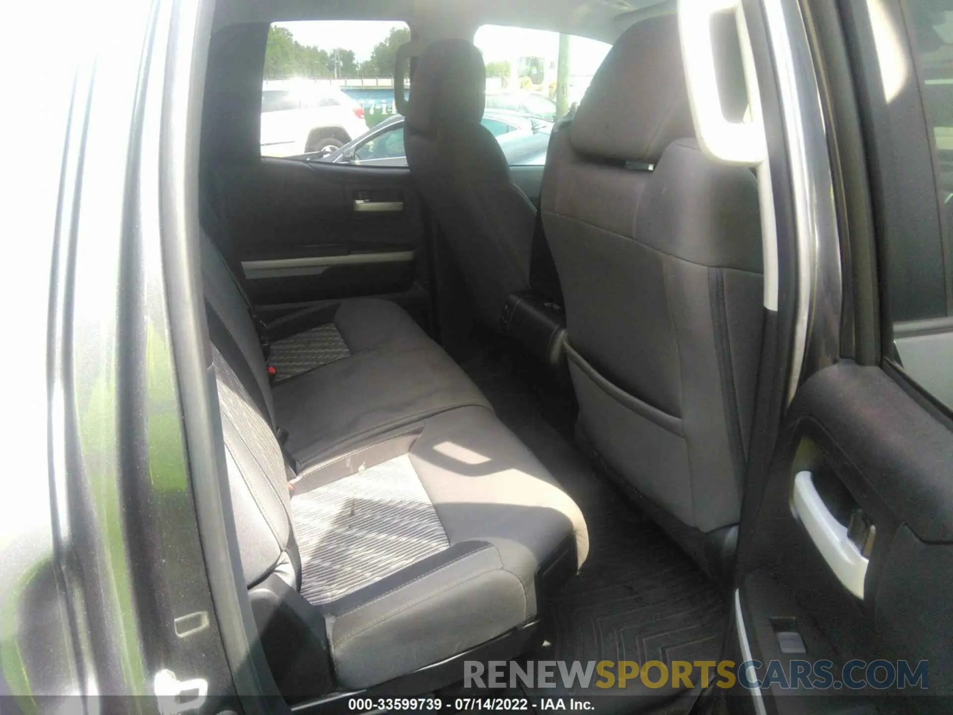 8 Photograph of a damaged car 5TFRM5F19KX140891 TOYOTA TUNDRA 2WD 2019