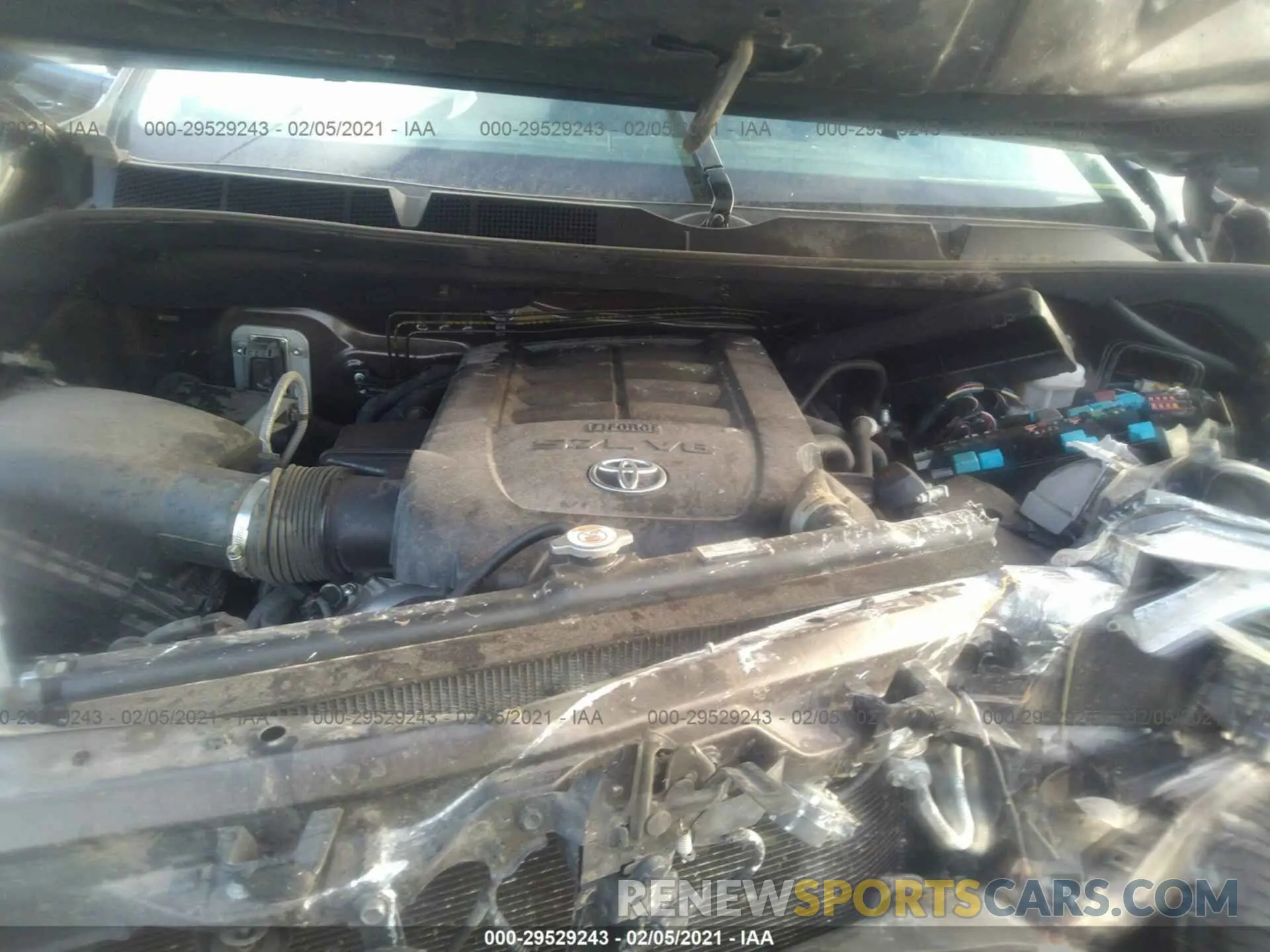 10 Фотография поврежденного автомобиля 5TFBY5F16KX845119 TOYOTA TUNDRA 4WD 2019