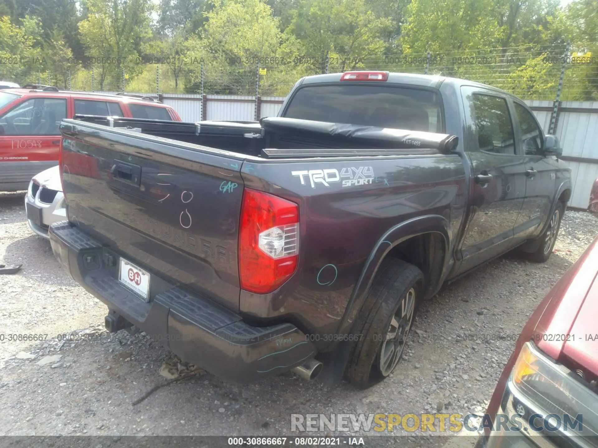 4 Photograph of a damaged car 5TFDY5F11KX782021 TOYOTA TUNDRA 4WD 2019