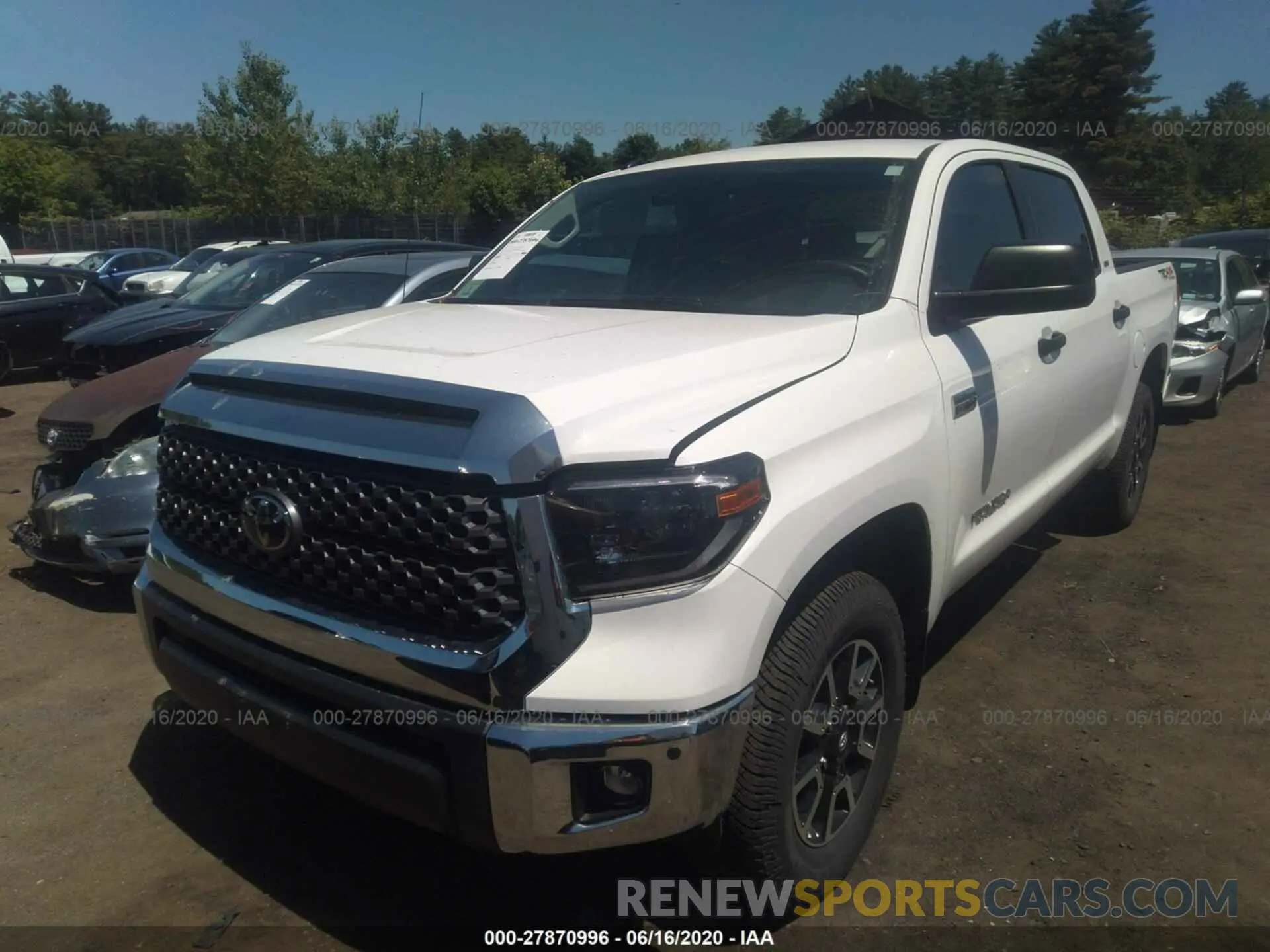 2 Photograph of a damaged car 5TFDY5F19KX833295 TOYOTA TUNDRA 4WD 2019
