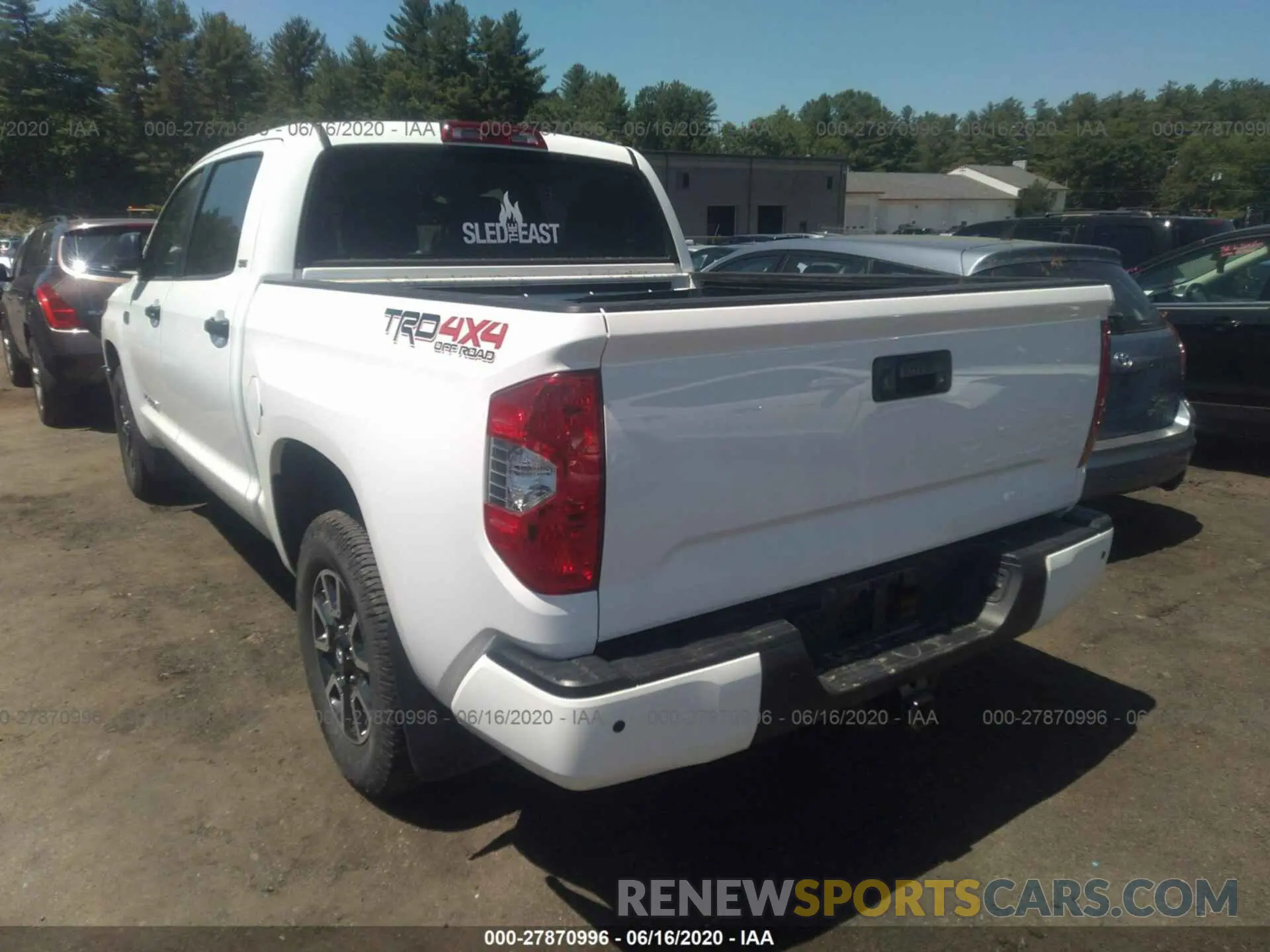 3 Photograph of a damaged car 5TFDY5F19KX833295 TOYOTA TUNDRA 4WD 2019