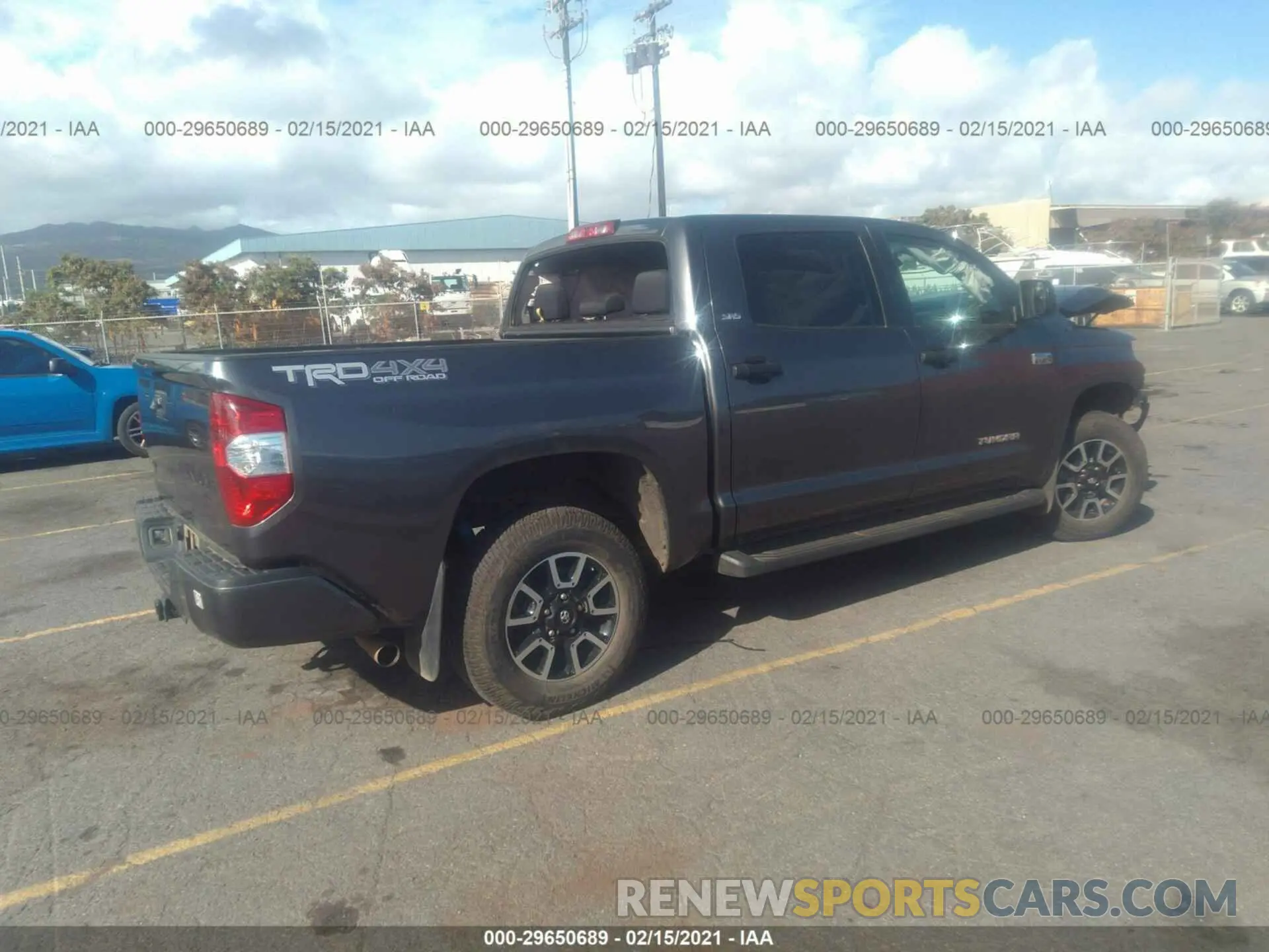 4 Photograph of a damaged car 5TFDY5F1XKX814951 TOYOTA TUNDRA 4WD 2019