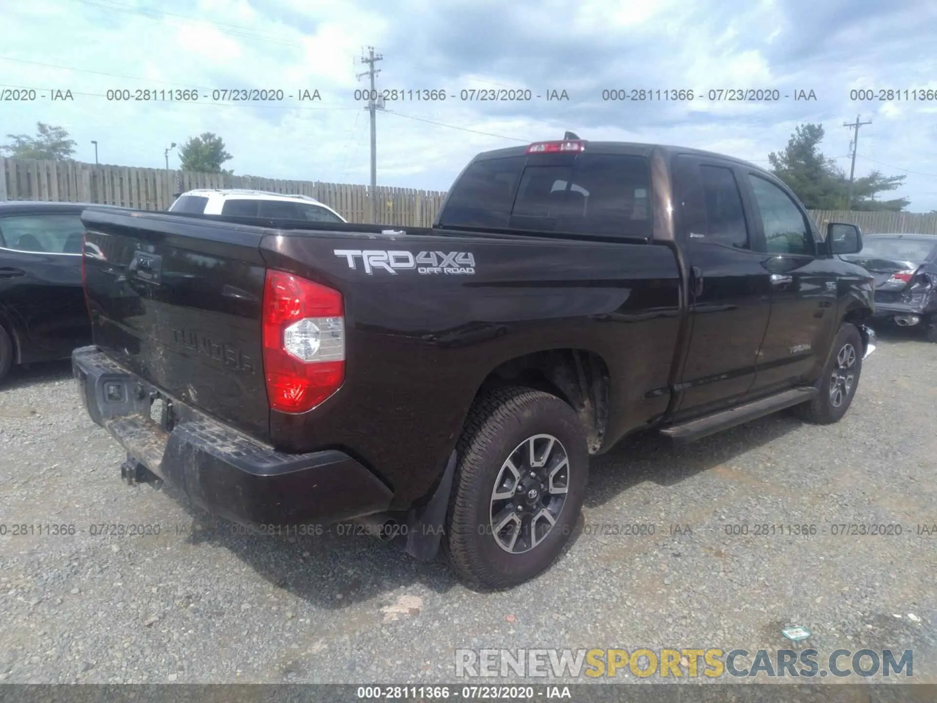 4 Photograph of a damaged car 5TFBY5F18LX892637 TOYOTA TUNDRA 4WD 2020