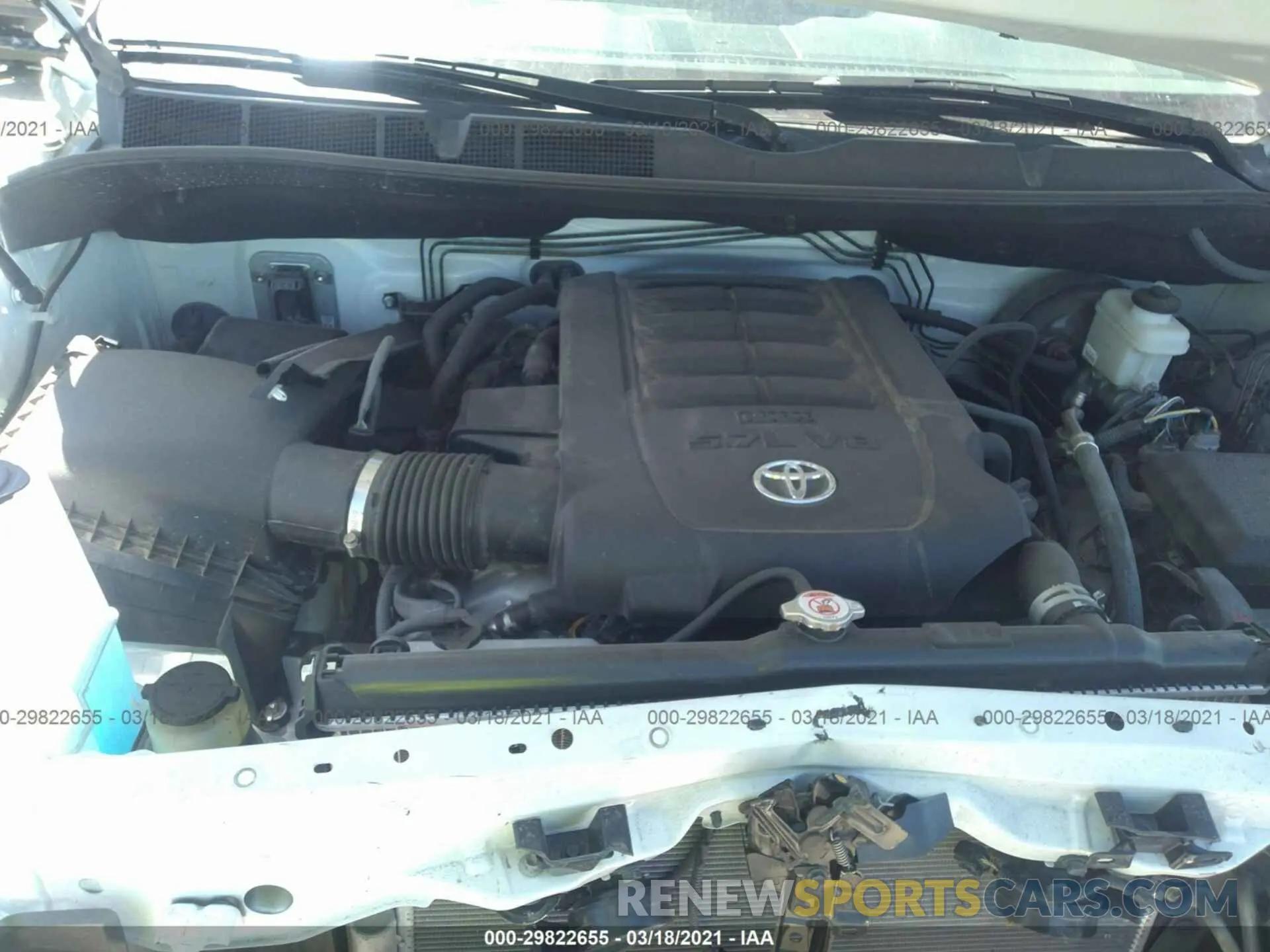 10 Photograph of a damaged car 5TFCY5F17LX025704 TOYOTA TUNDRA 4WD 2020