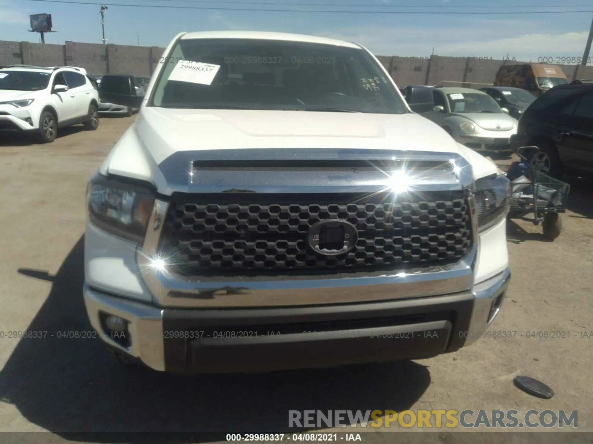 6 Photograph of a damaged car 5TFDY5F12LX914219 TOYOTA TUNDRA 4WD 2020