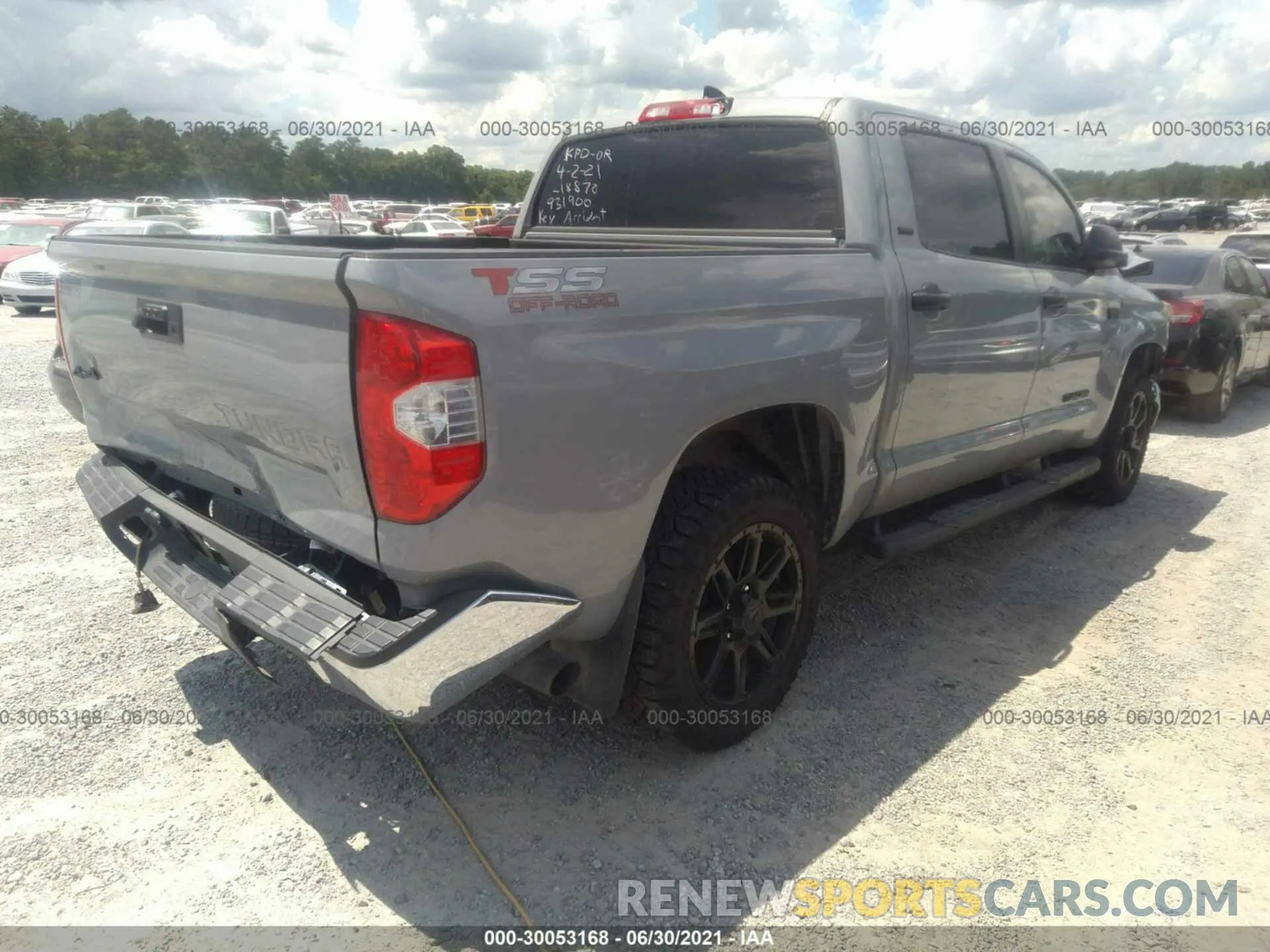 4 Photograph of a damaged car 5TFDY5F16LX931900 TOYOTA TUNDRA 4WD 2020