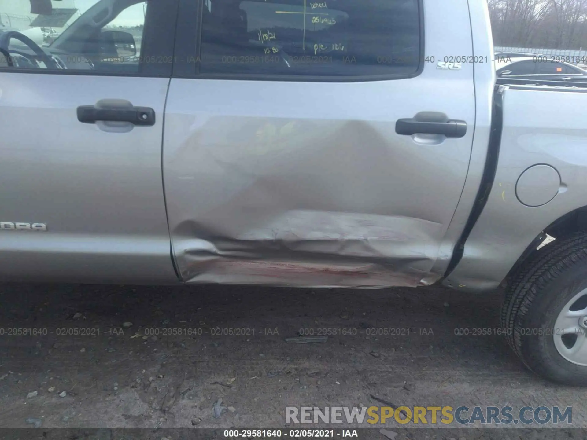 6 Photograph of a damaged car 5TFDY5F17LX911445 TOYOTA TUNDRA 4WD 2020