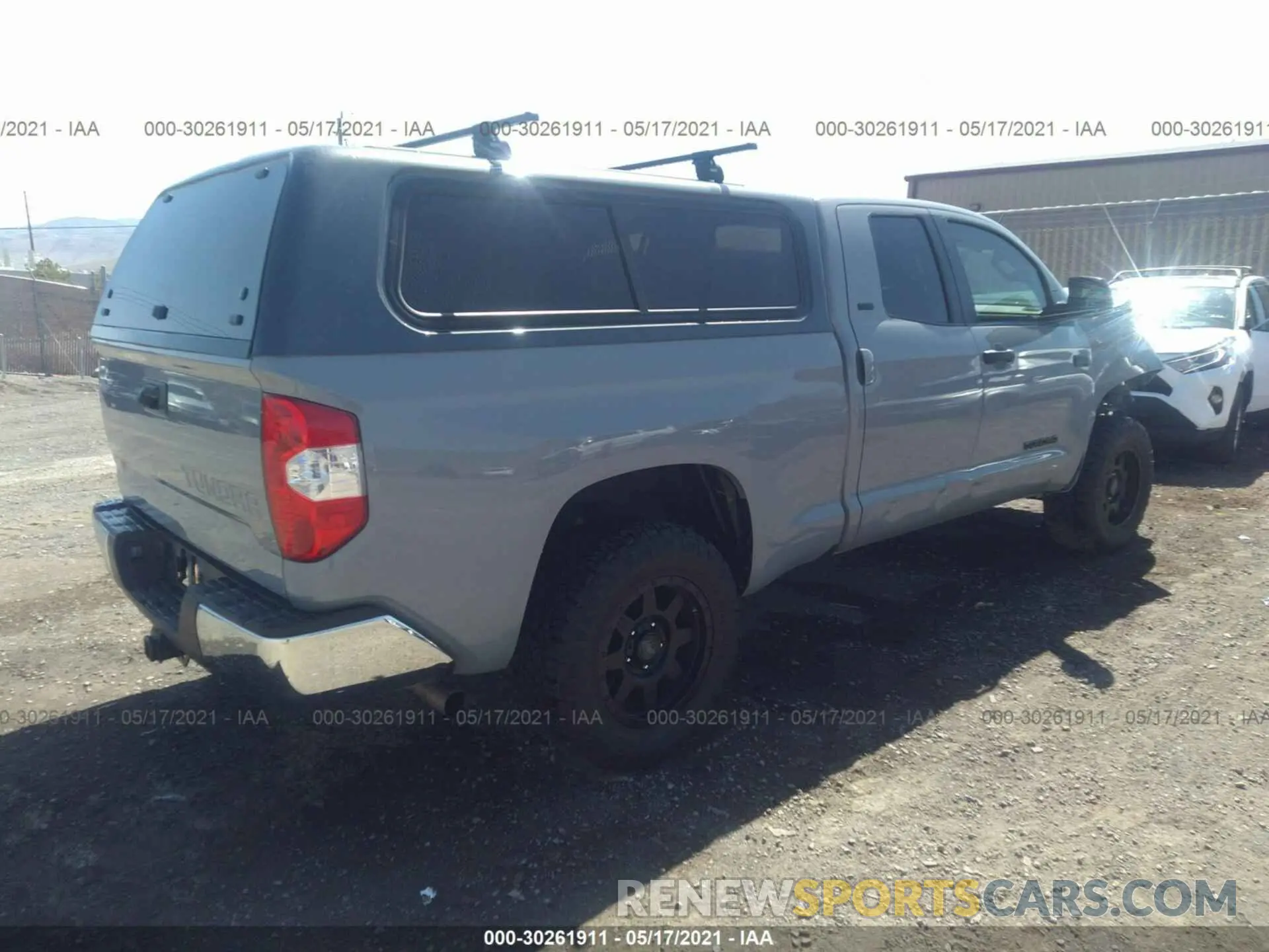 4 Photograph of a damaged car 5TFUY5F14LX946654 TOYOTA TUNDRA 4WD 2020
