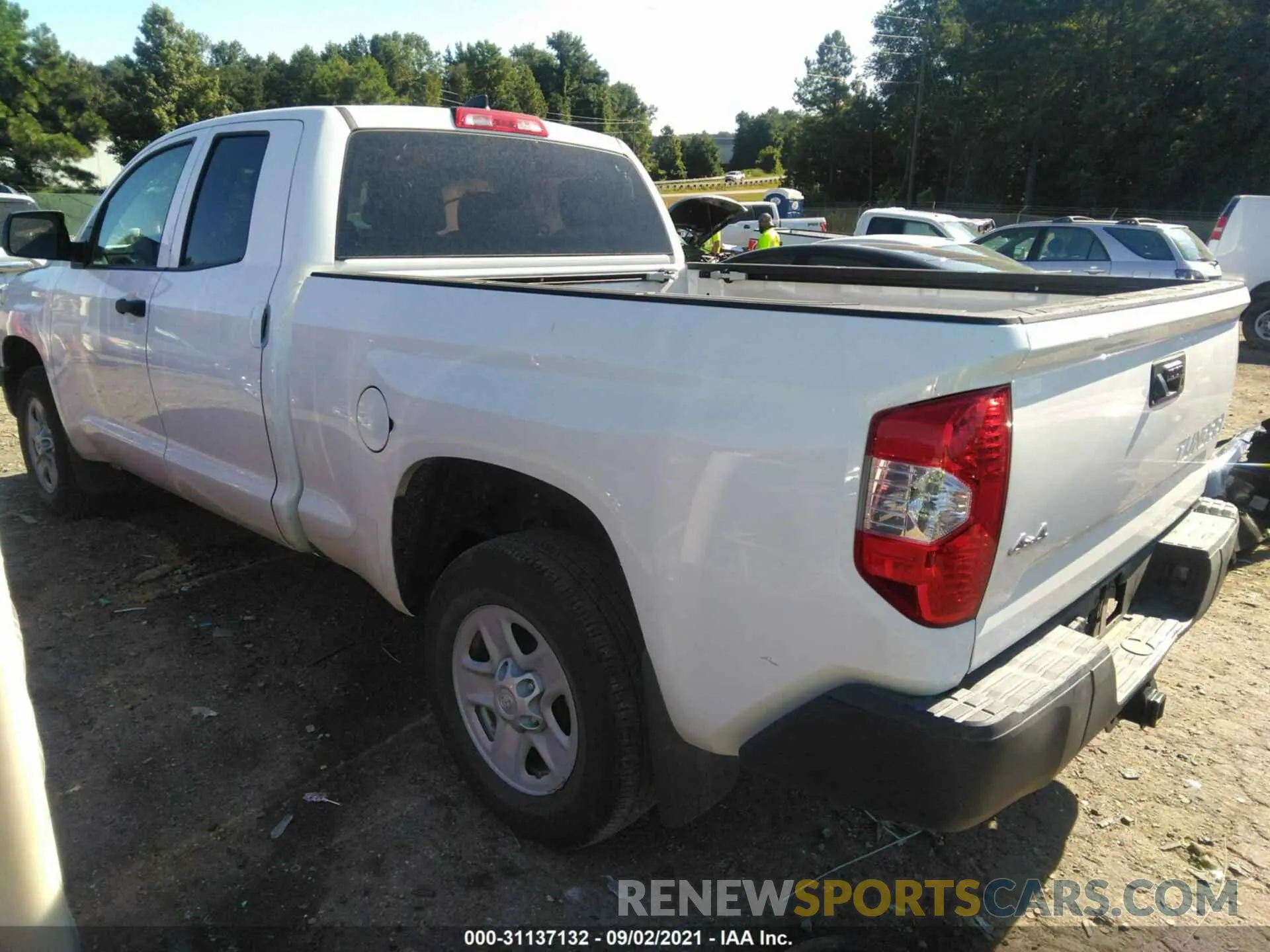 3 Photograph of a damaged car 5TFUY5F19LX948318 TOYOTA TUNDRA 4WD 2020