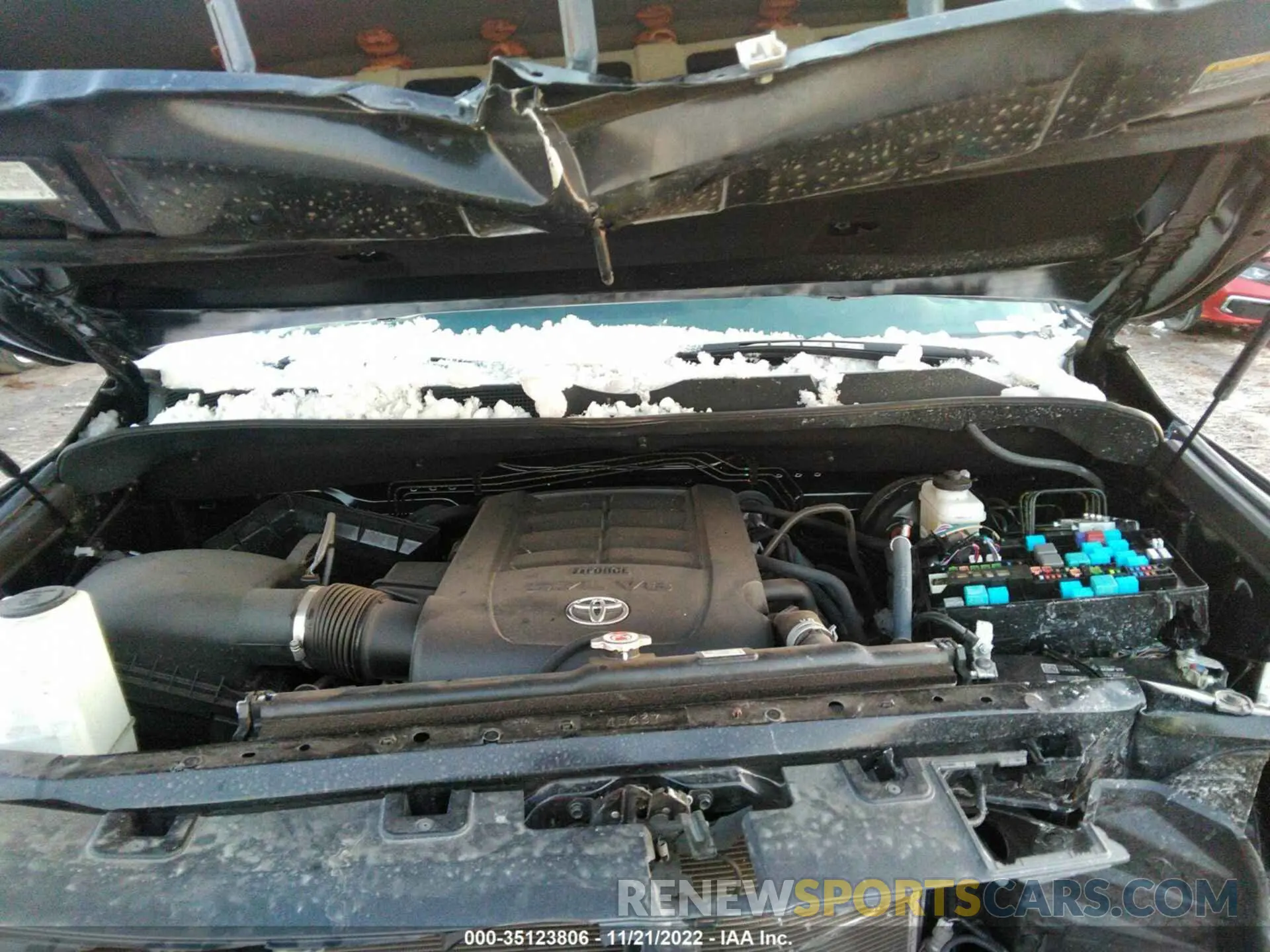 10 Photograph of a damaged car 5TFDY5F16MX971122 TOYOTA TUNDRA 4WD 2021