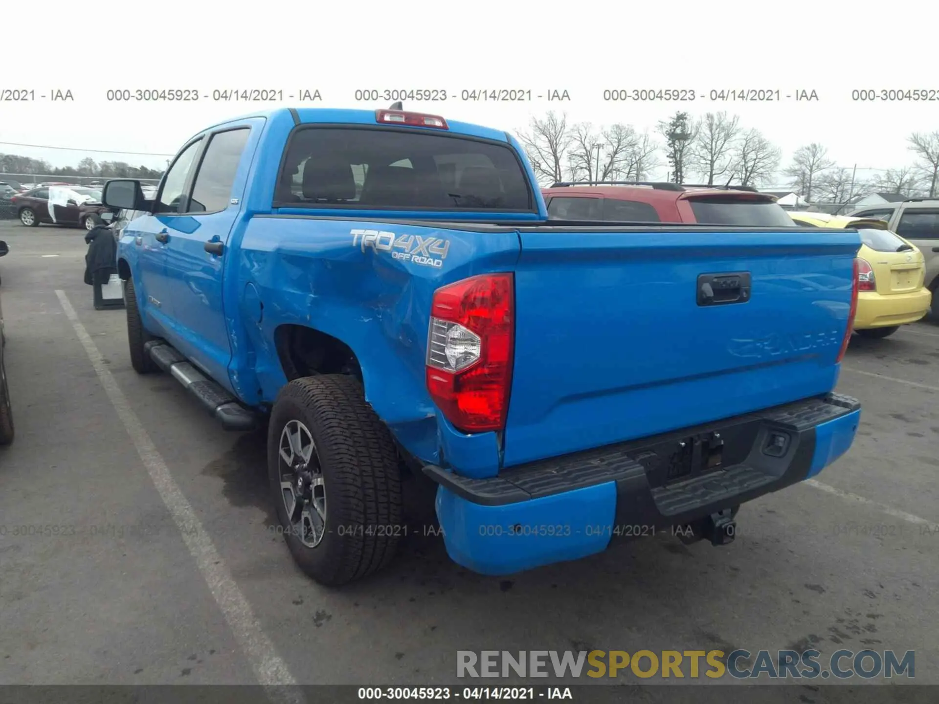 3 Photograph of a damaged car 5TFDY5F16MX995386 TOYOTA TUNDRA 4WD 2021