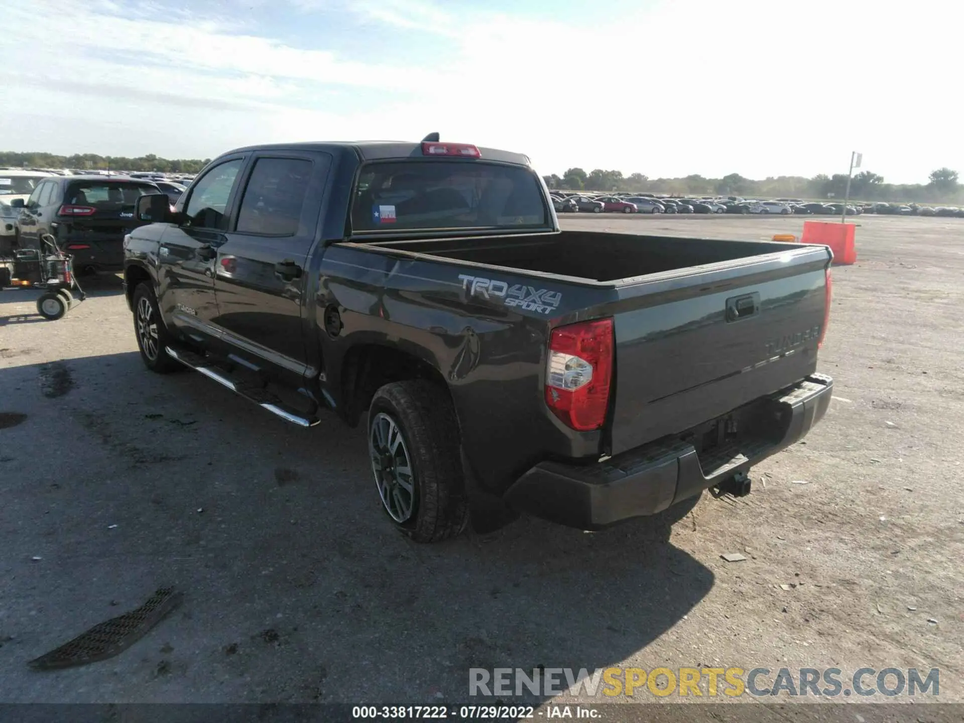 3 Фотография поврежденного автомобиля 5TFDY5F17MX973333 TOYOTA TUNDRA 4WD 2021