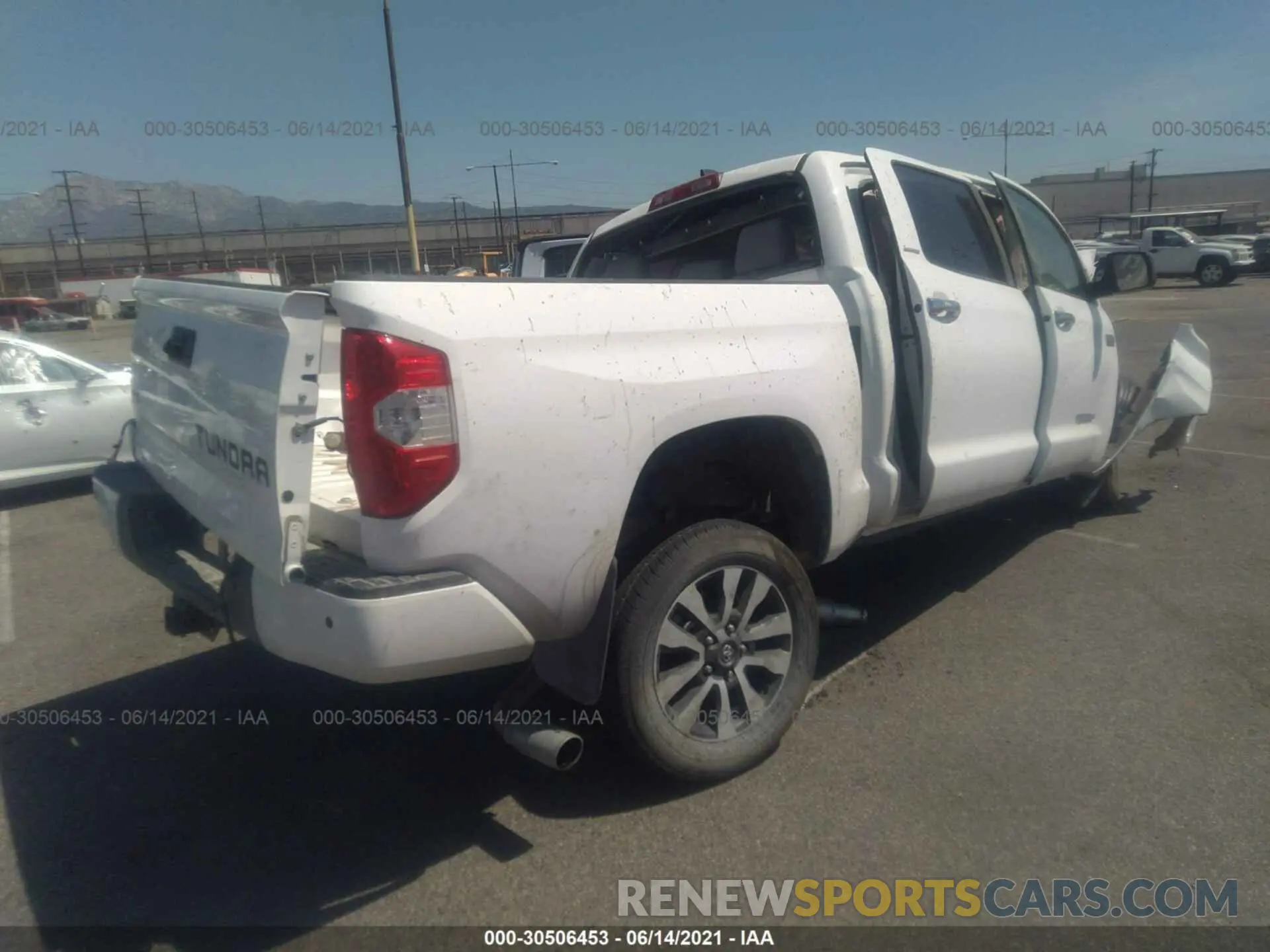 4 Photograph of a damaged car 5TFHY5F14MX978748 TOYOTA TUNDRA 4WD 2021