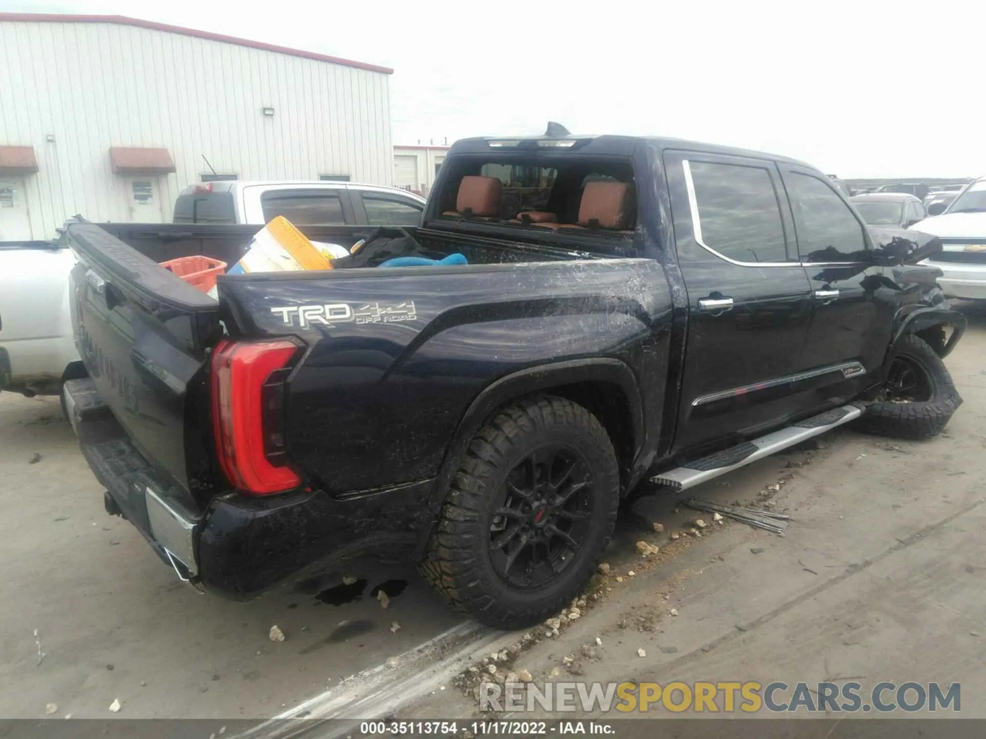 4 Фотография поврежденного автомобиля 5TFMA5DB0NX048555 TOYOTA TUNDRA 4WD 2022