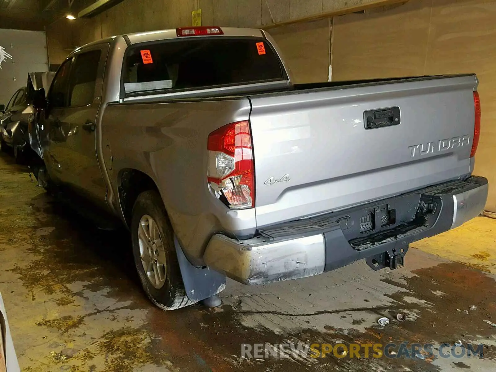 3 Photograph of a damaged car 5TFDW5F10KX795297 TOYOTA TUNDRA CRE 2019